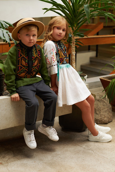 Love for Ukraine in a children's embroidery