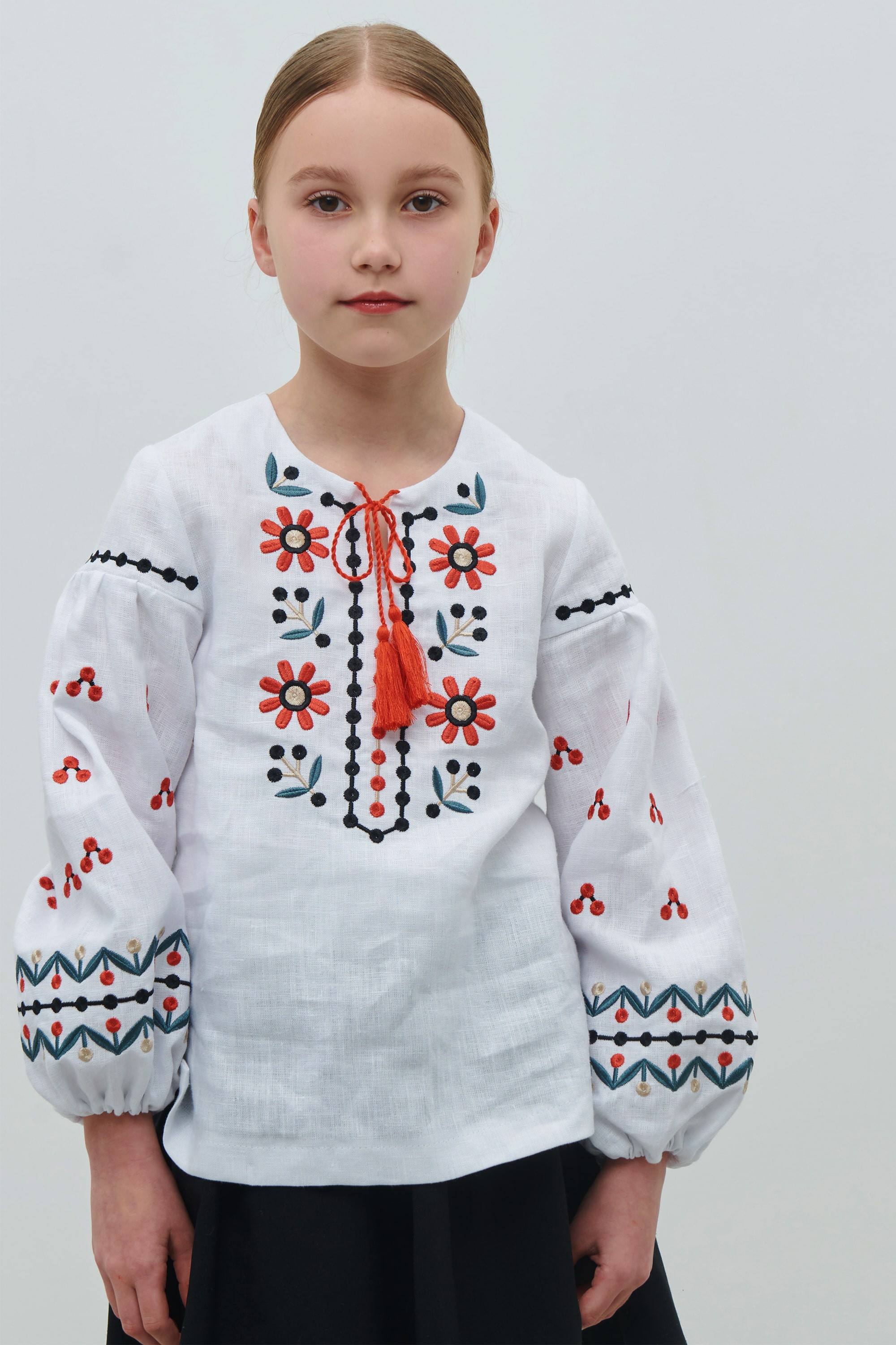 Blouse for a girl The flourishing of Maria Prymachenko work | 110