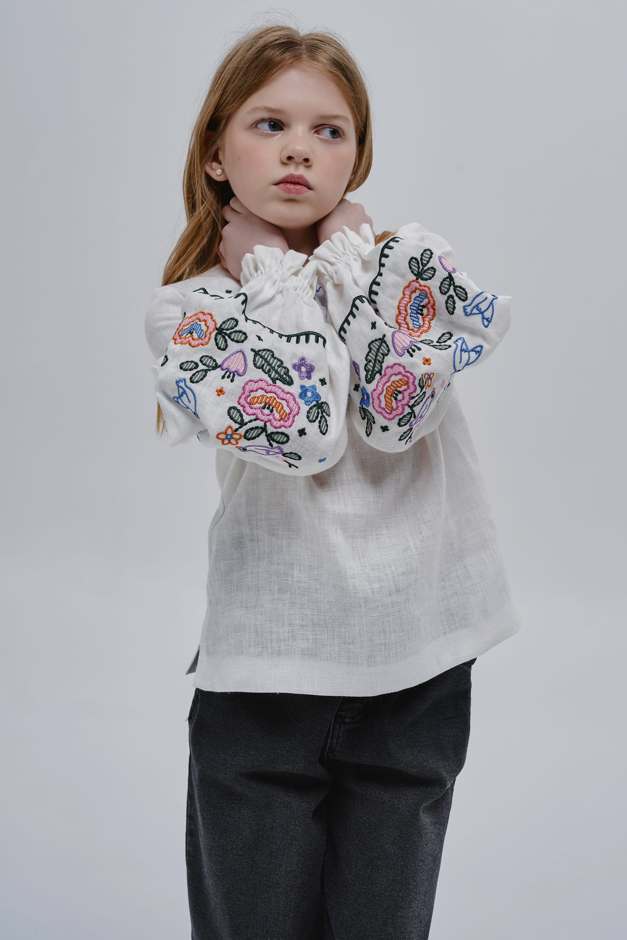 Girls’ White Embroidered Blouse Huli-Huli