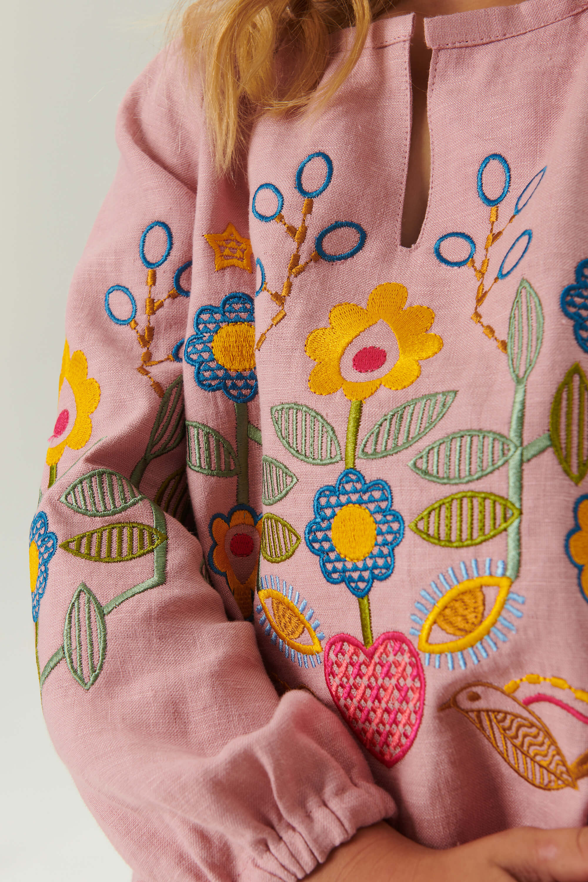 Embroidered shirt for girls Love Ukraine | 146 Embroidered shirt for girls Love Ukraine | 146