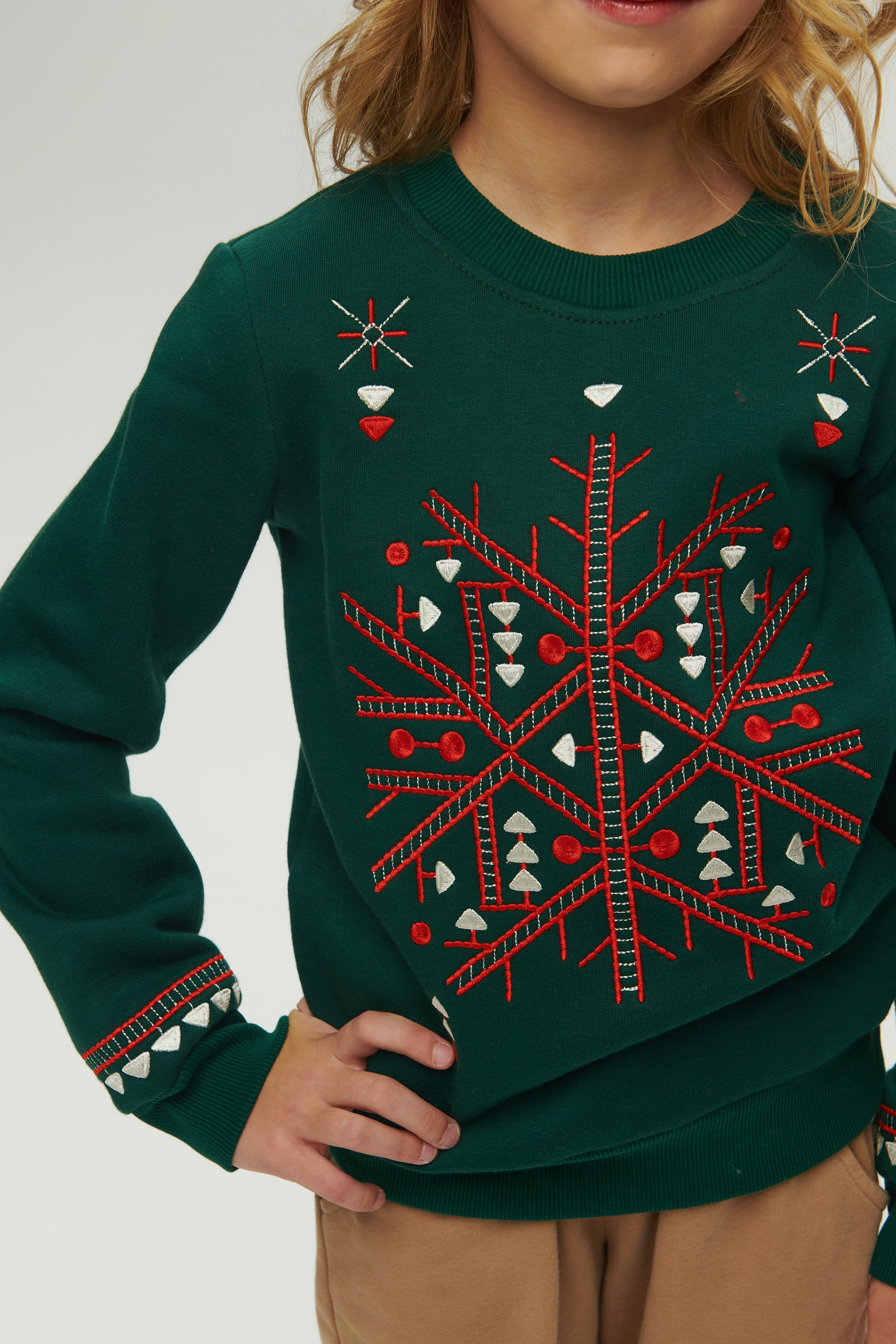 Christmas green sweatshirt for a girl | 80
