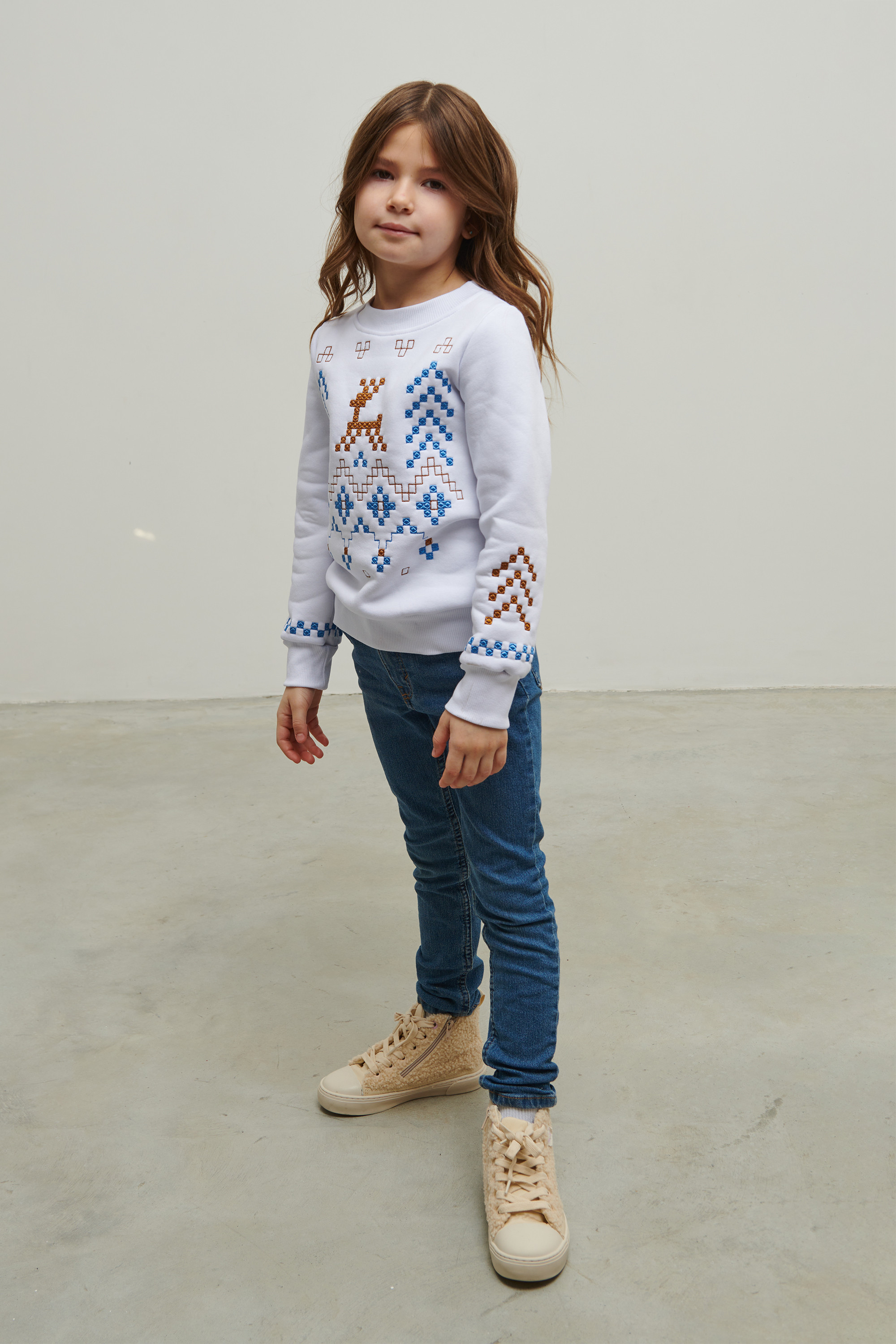 Christmas white sweatshirt for girls December