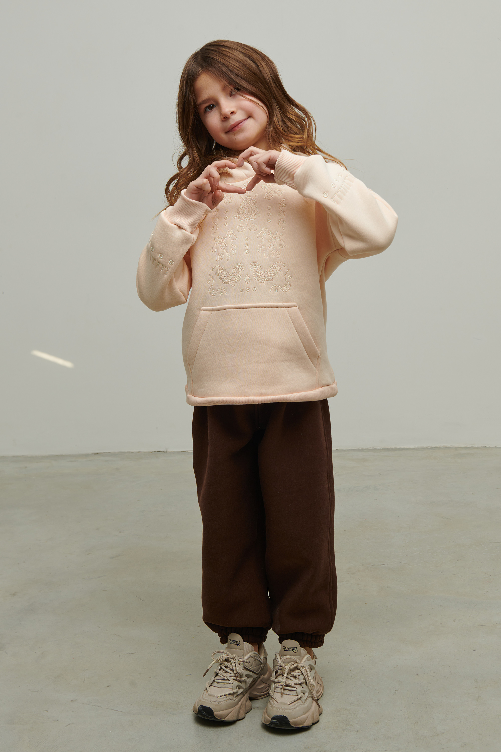 Beige hoodie for girls Svyatko | 110