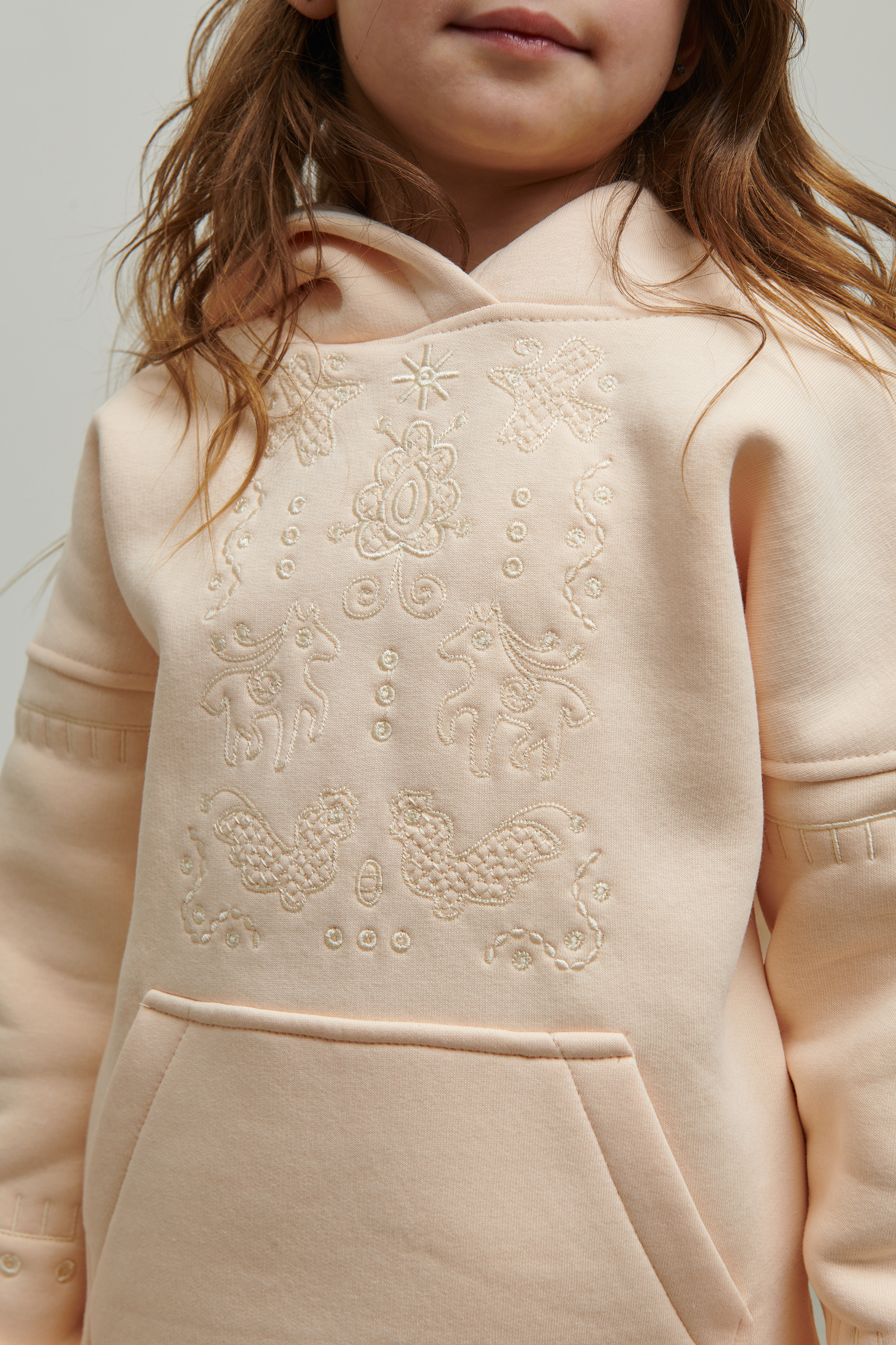 Beige hoodie for girls Svyatko | 110