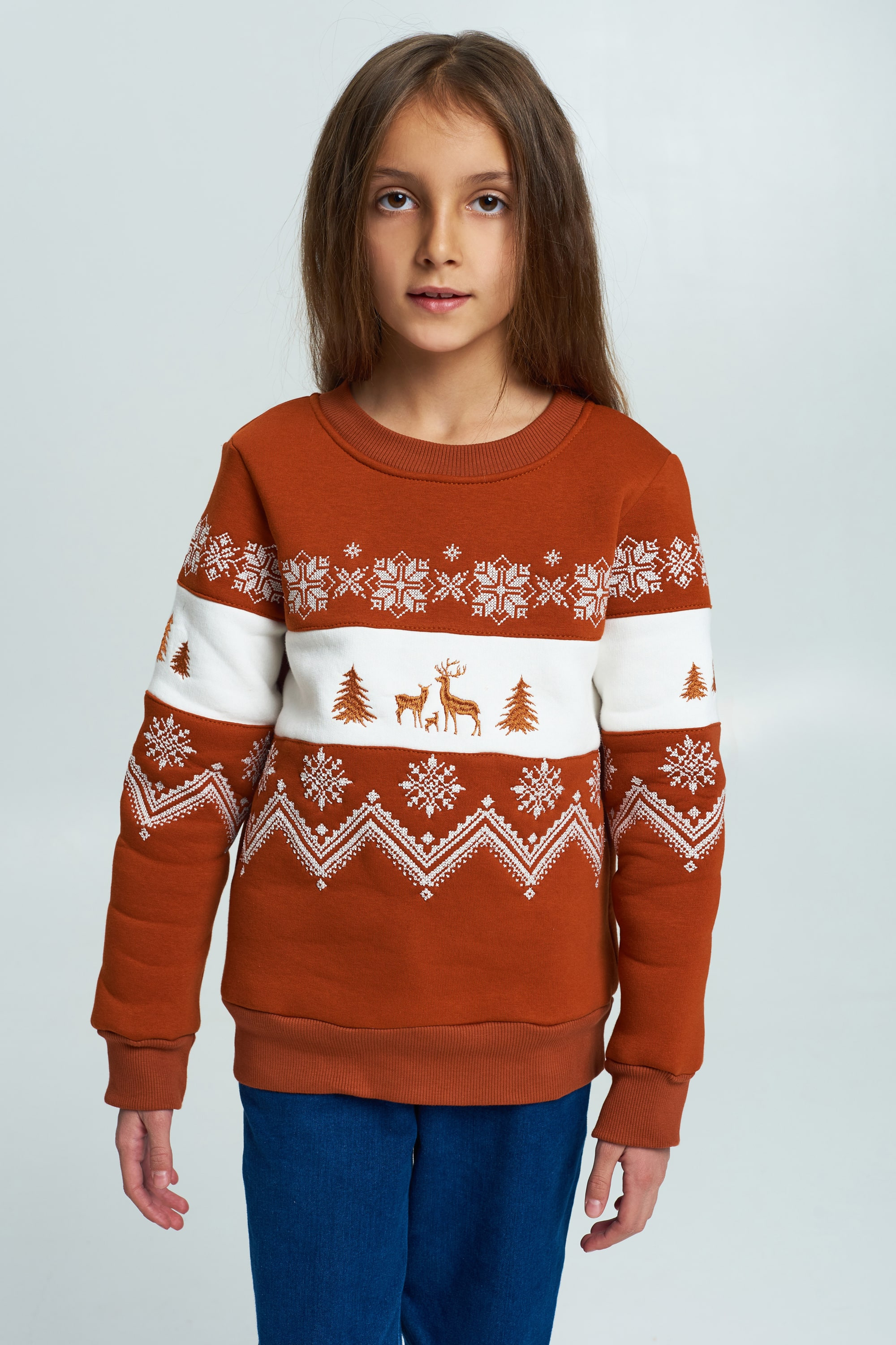 Christmas sweatshirt for a brown girl
