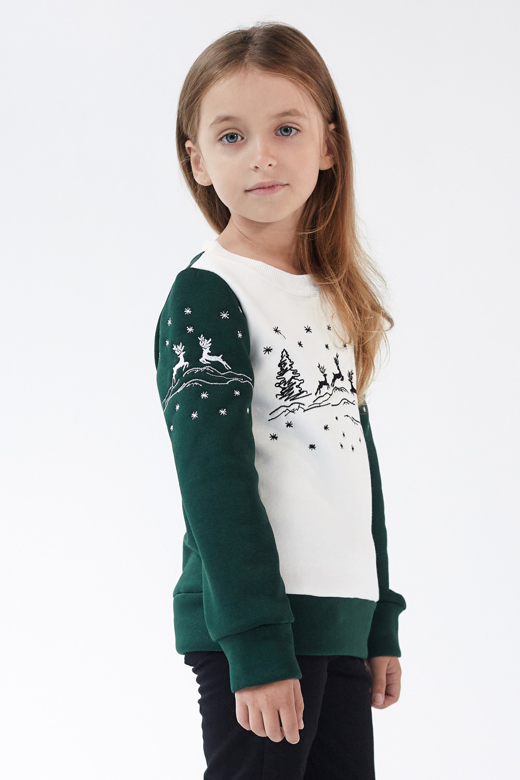 Christmas sweatshirt for Green Girls | 80