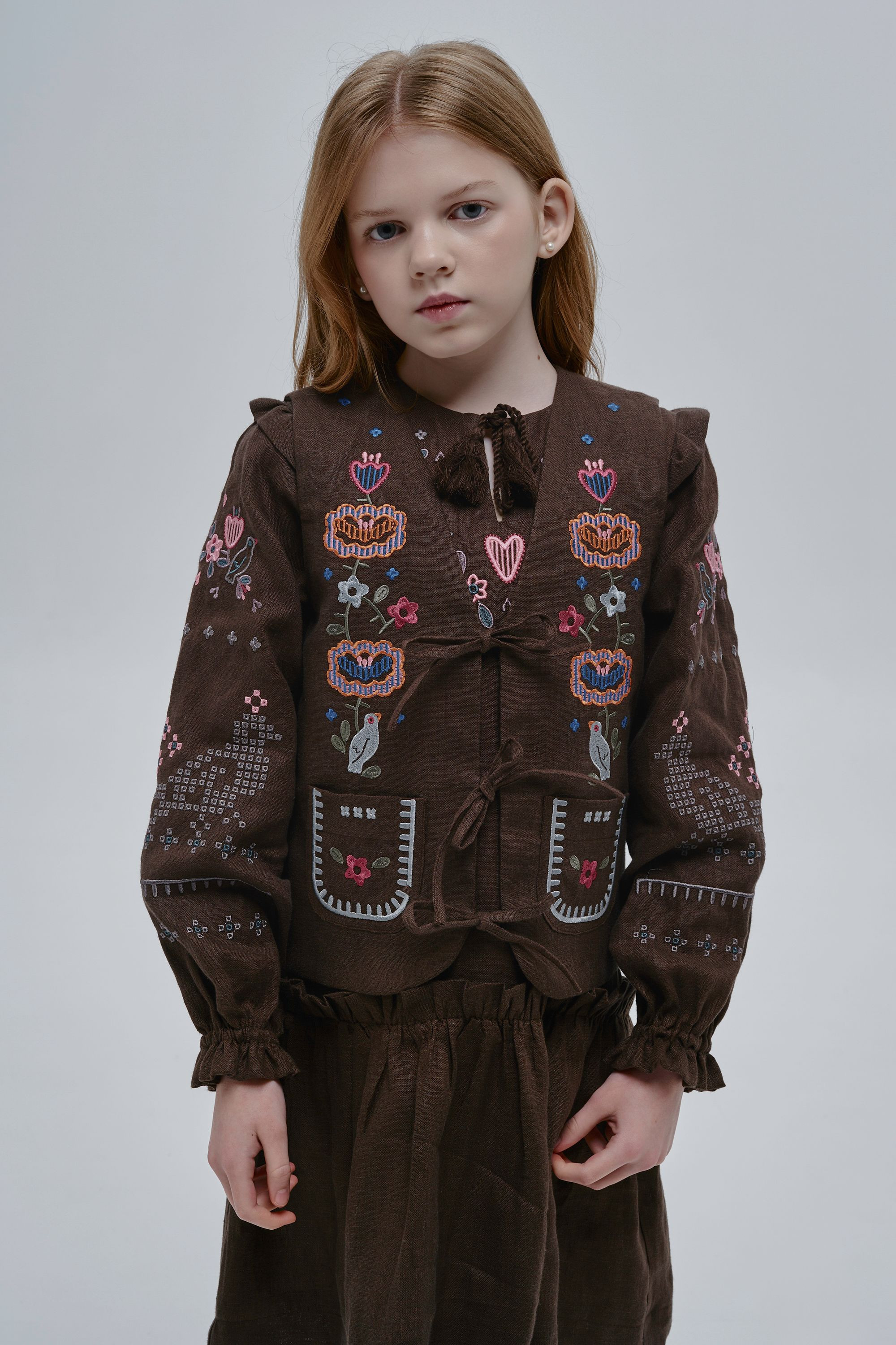 Embroidered brown dress for girl Lyalya | 110