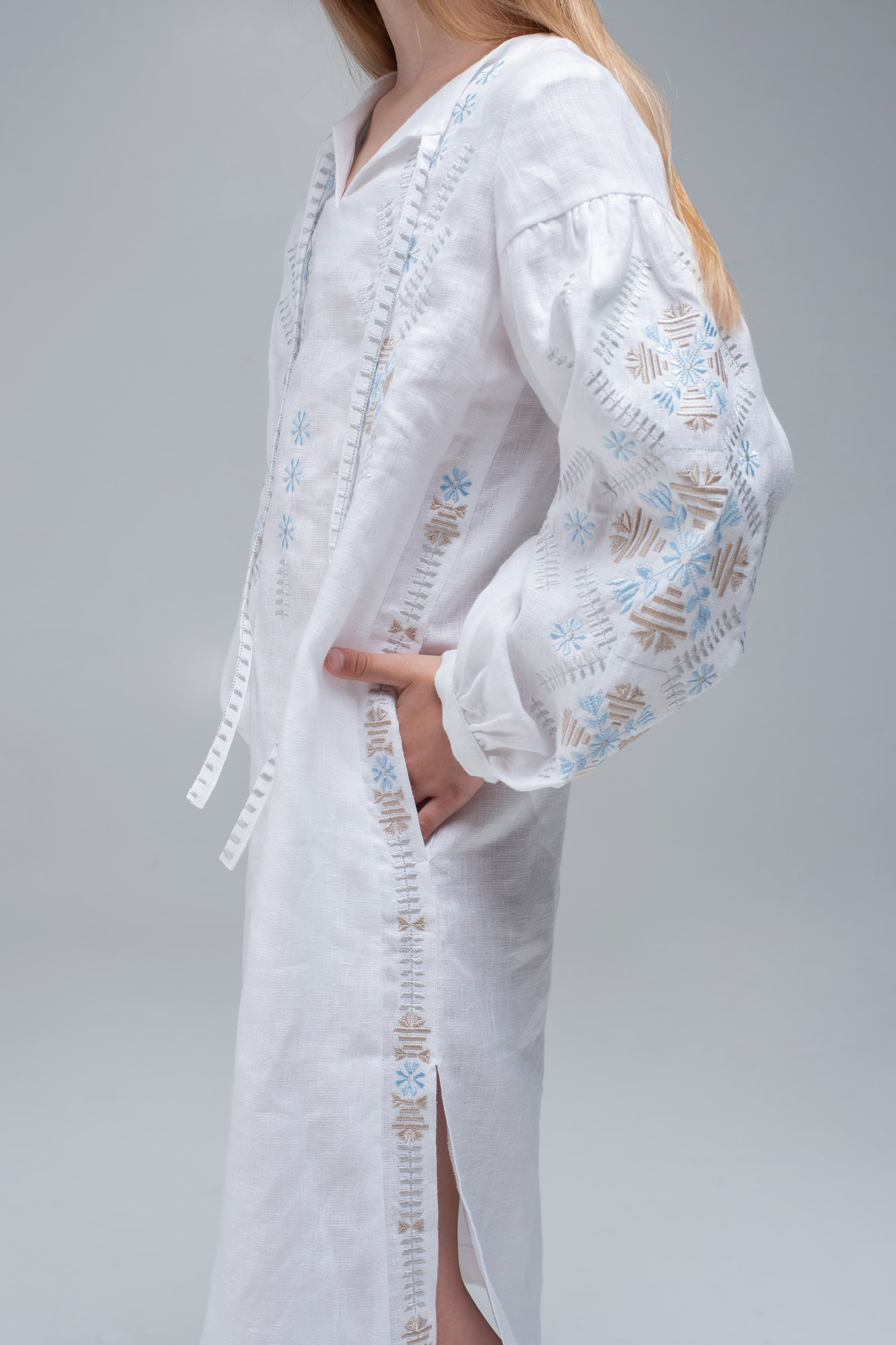 Embroidered dress White/Triytsia | 116