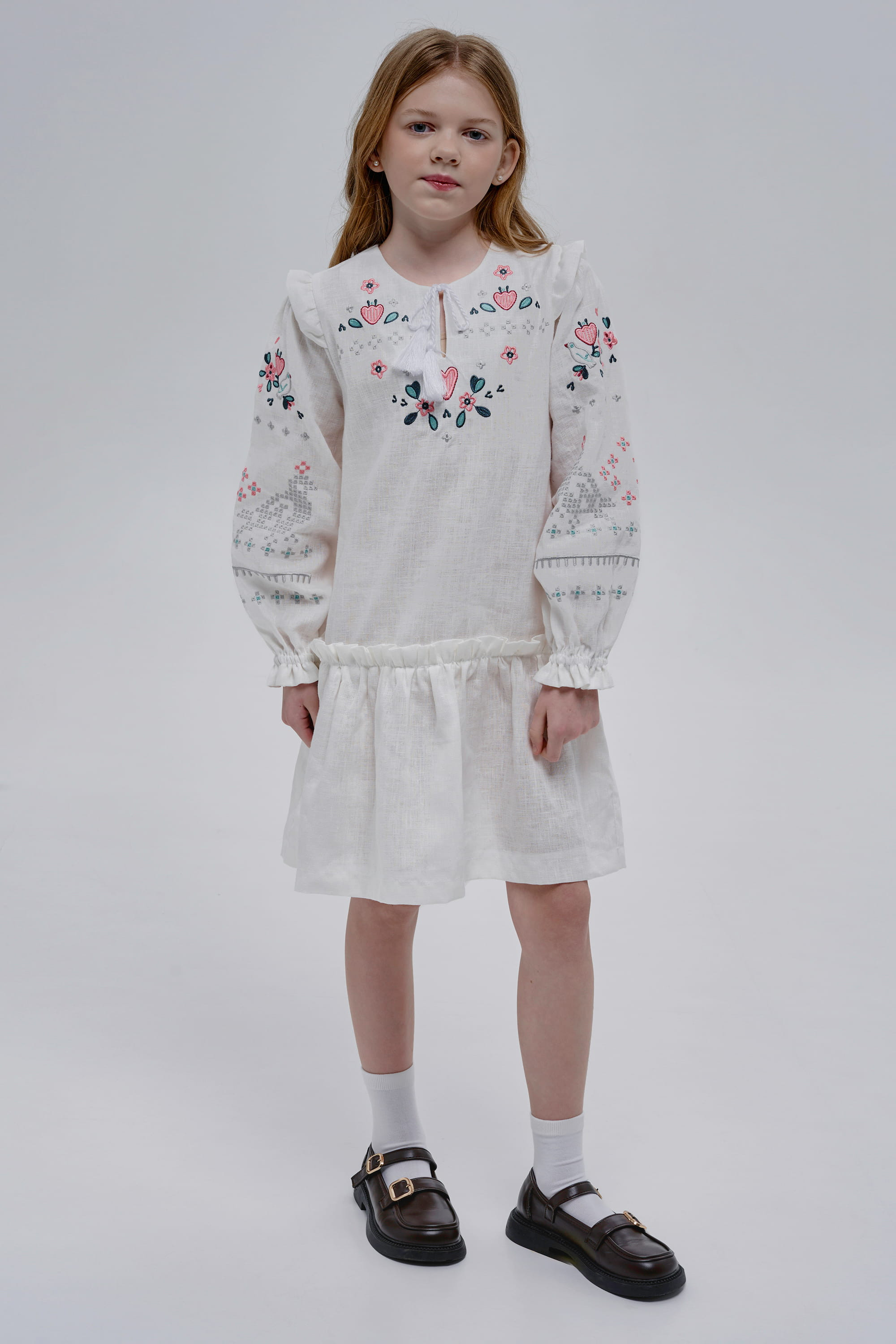 Embroidered white dress for girl Lyalya | 110