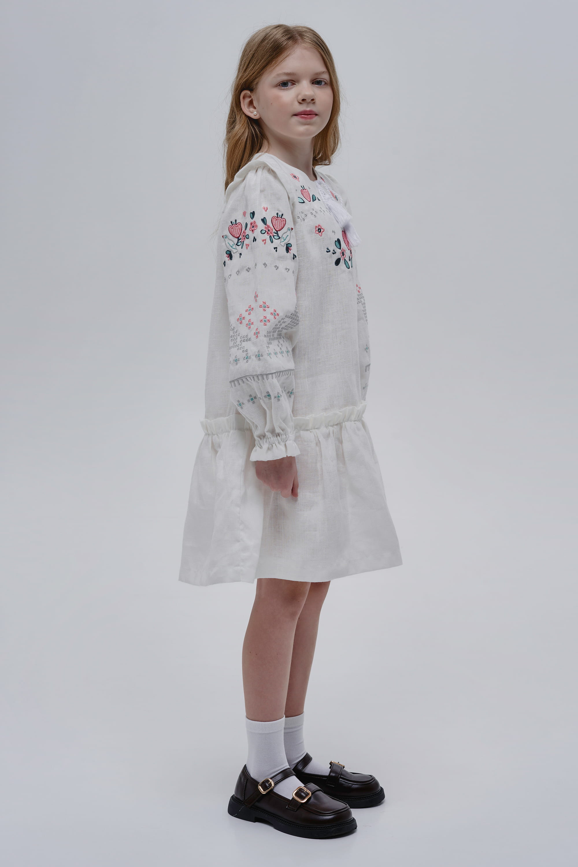 Embroidered white dress for girl Lyalya