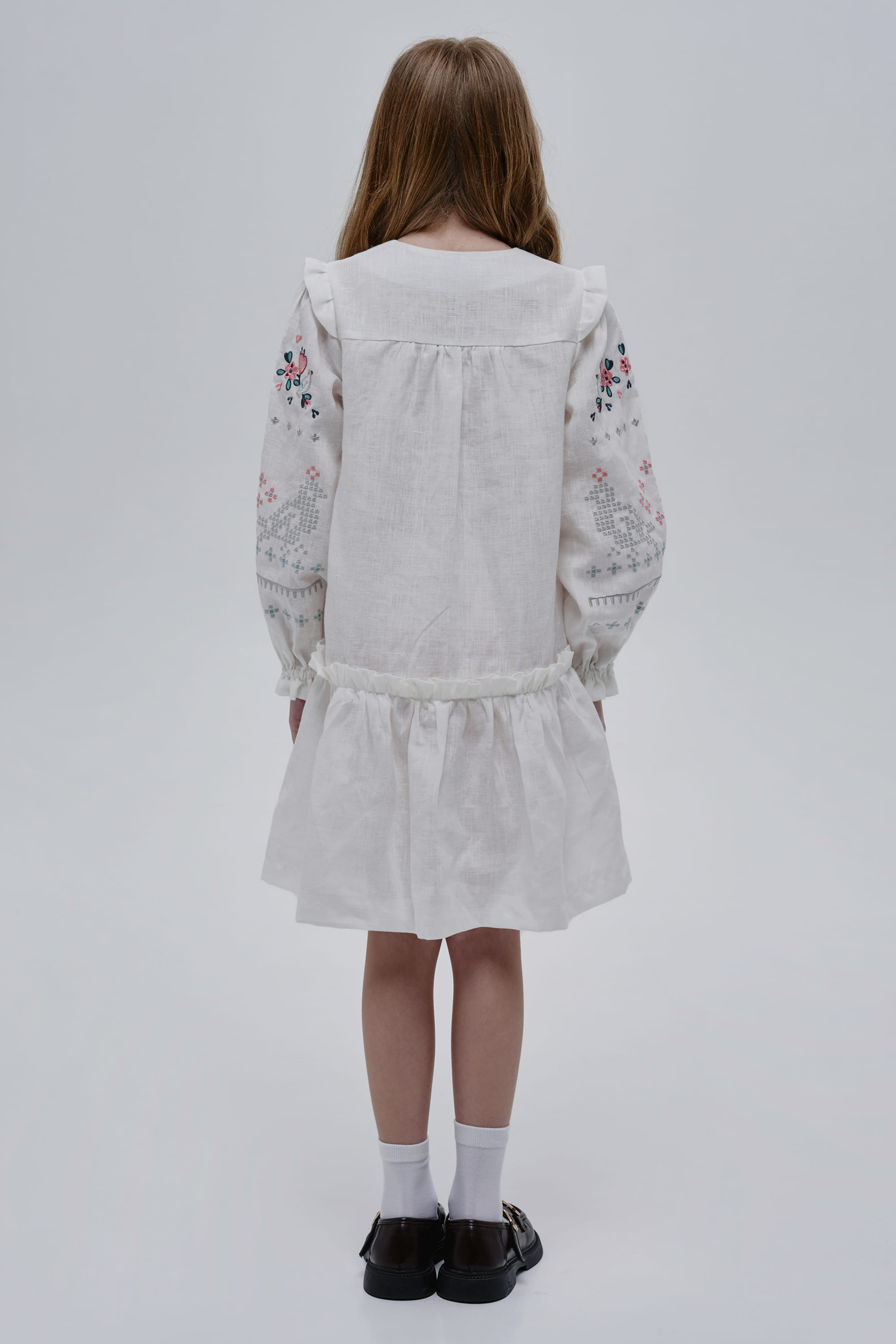 Embroidered white dress for girl Lyalya | 110