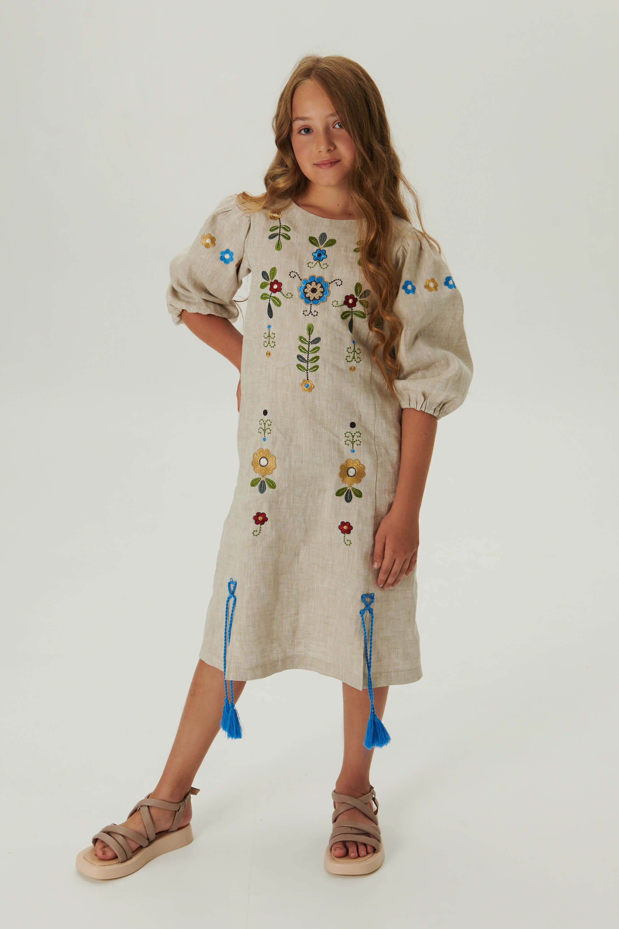 Embroidered dress for a girl Spring  1