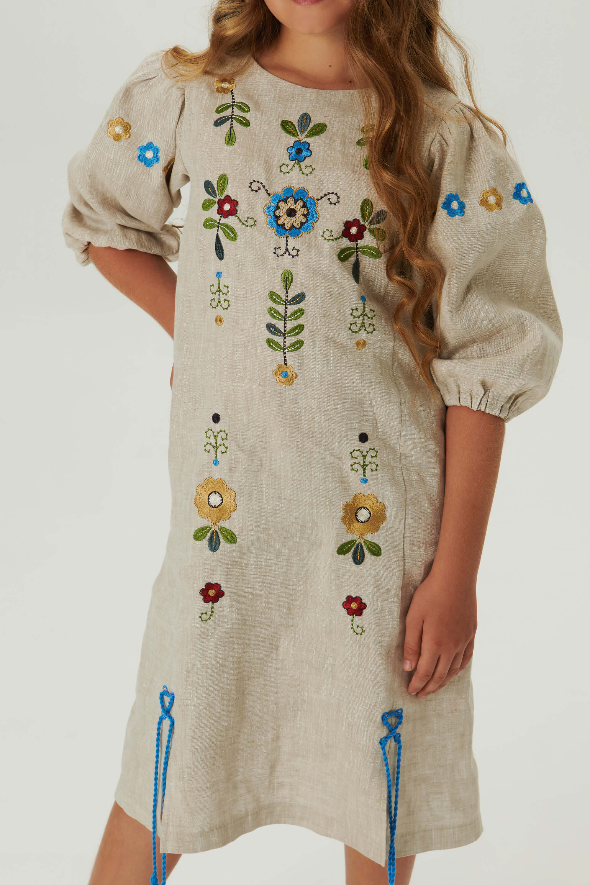 Embroidered dress for a girl Spring  1 | 122