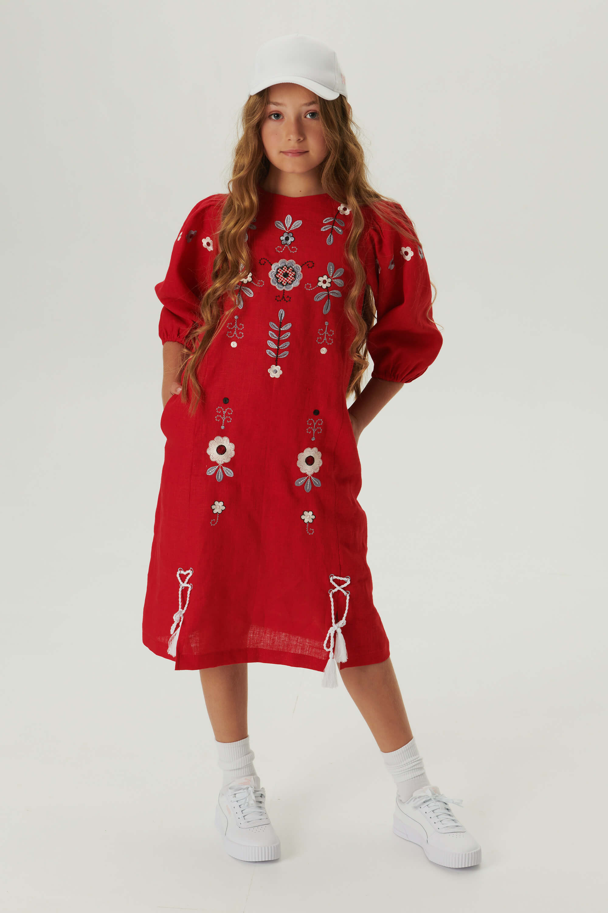 Embroidered dress for a girl Spring  2