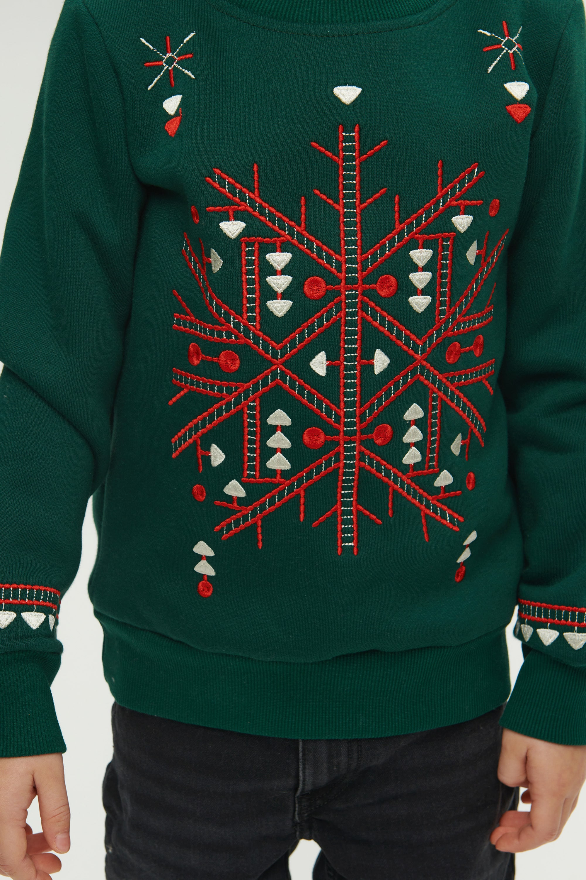 Christmas green sweatshirt for a boy