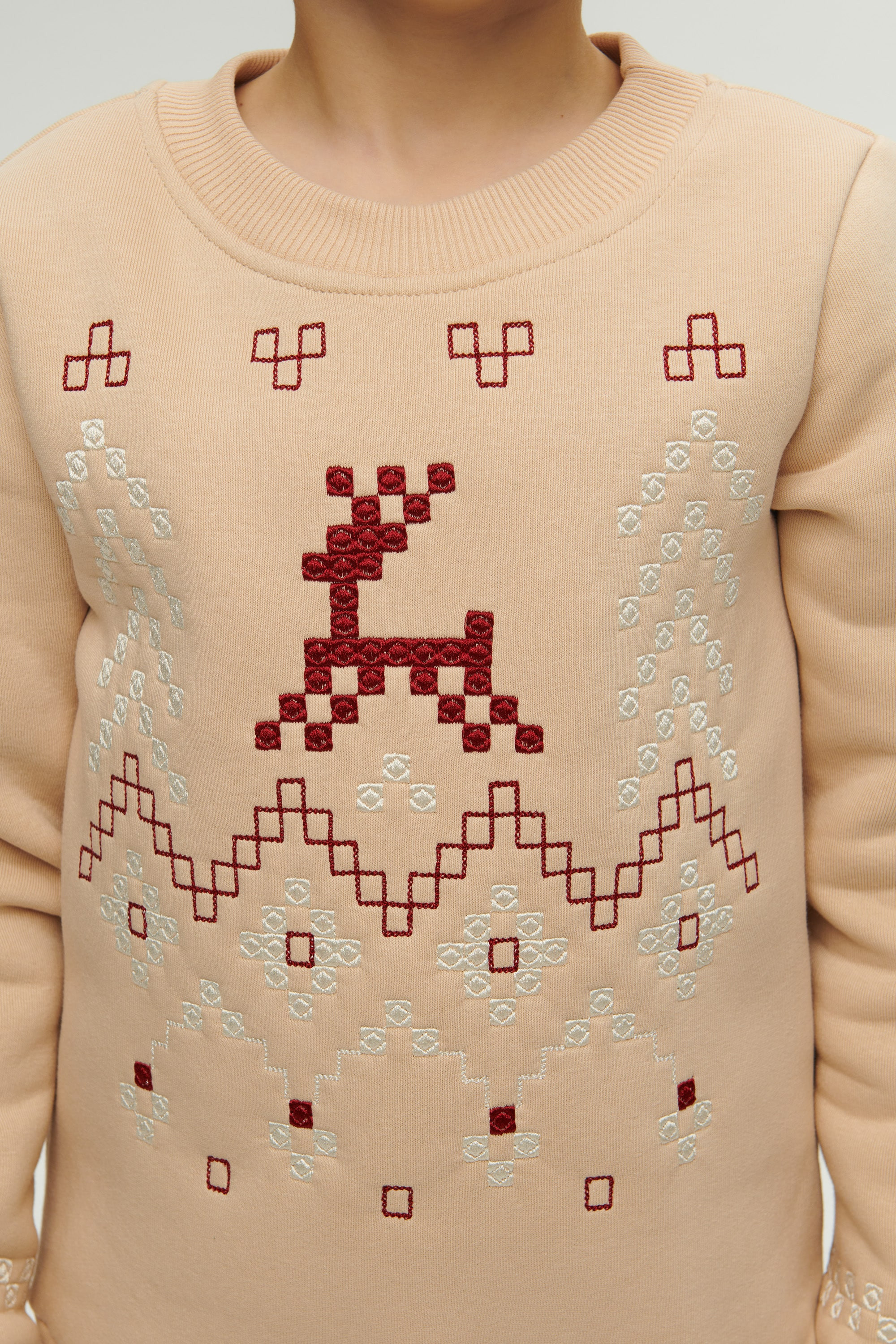 Christmas beige sweatshirt for a boy December | 80