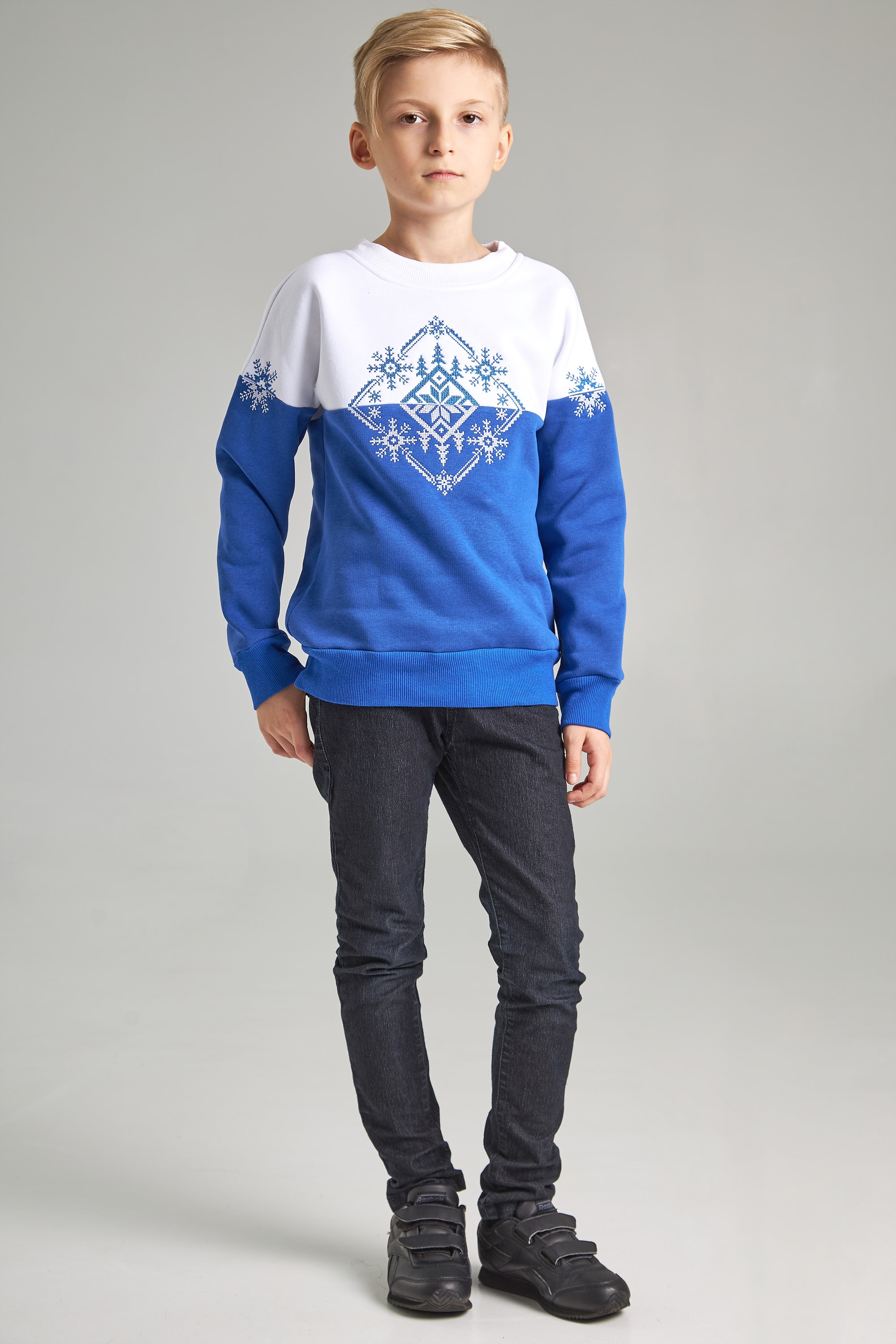 Christmas sweatshirt for a boy Blue Snowflake
