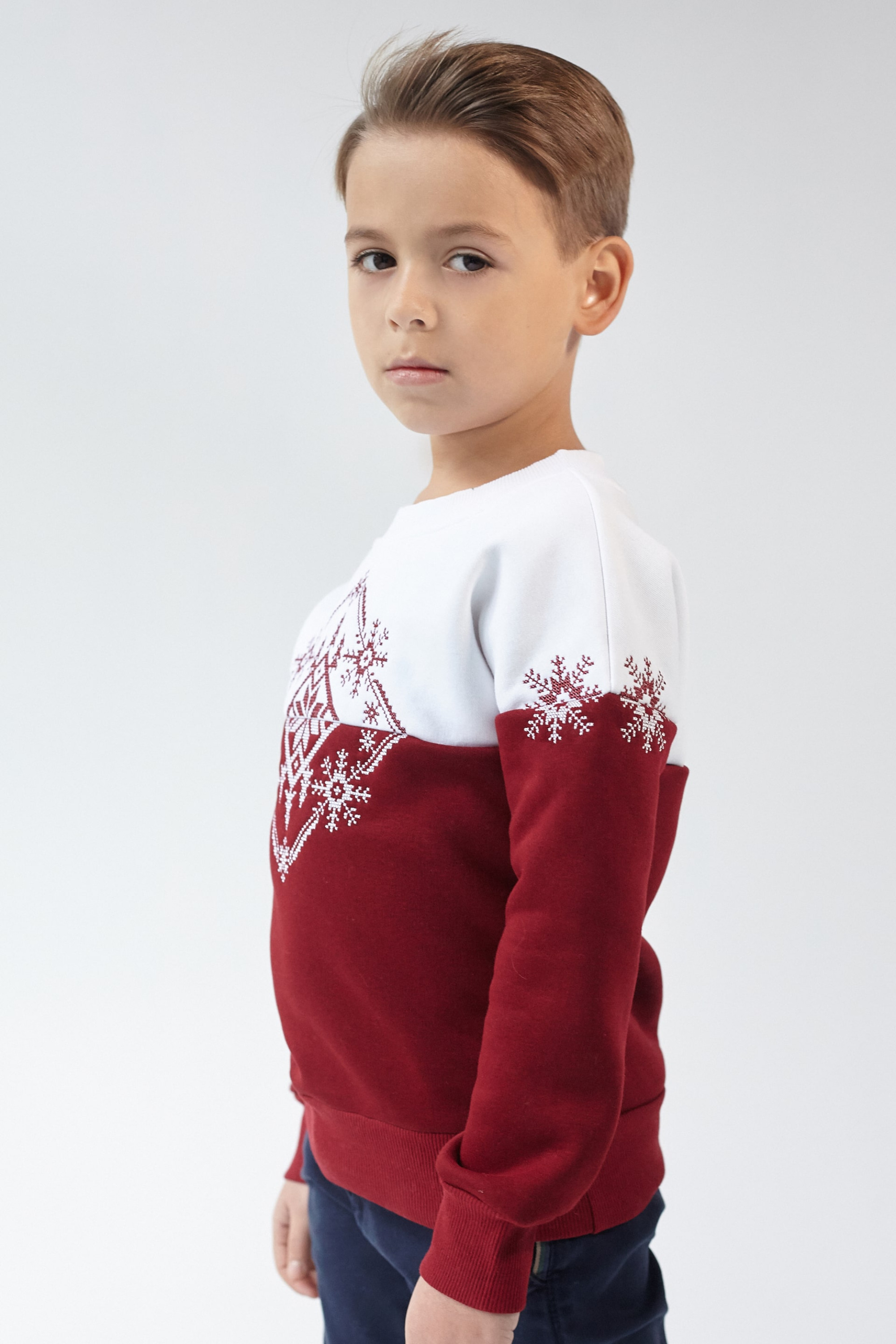 Christmas sweatshirt for a boy Burgundy Snowflake | 80