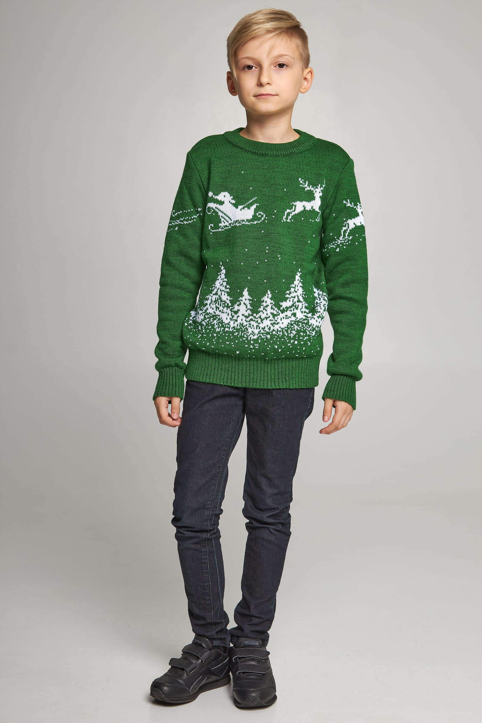 New Year's knitted children's sweaters for two with deer green