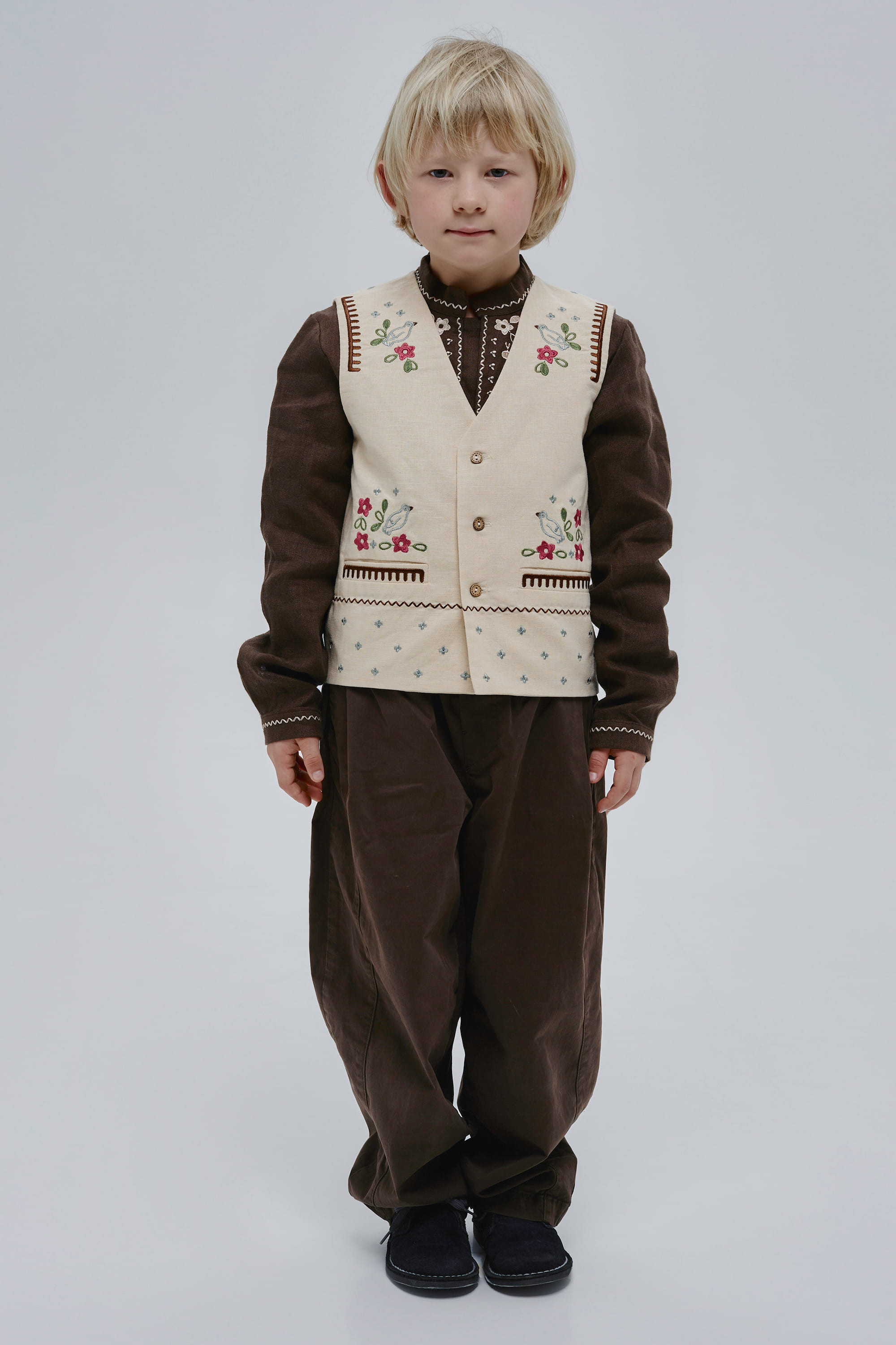 Embroidered beige vest for boy Guli-Guli | 116-122