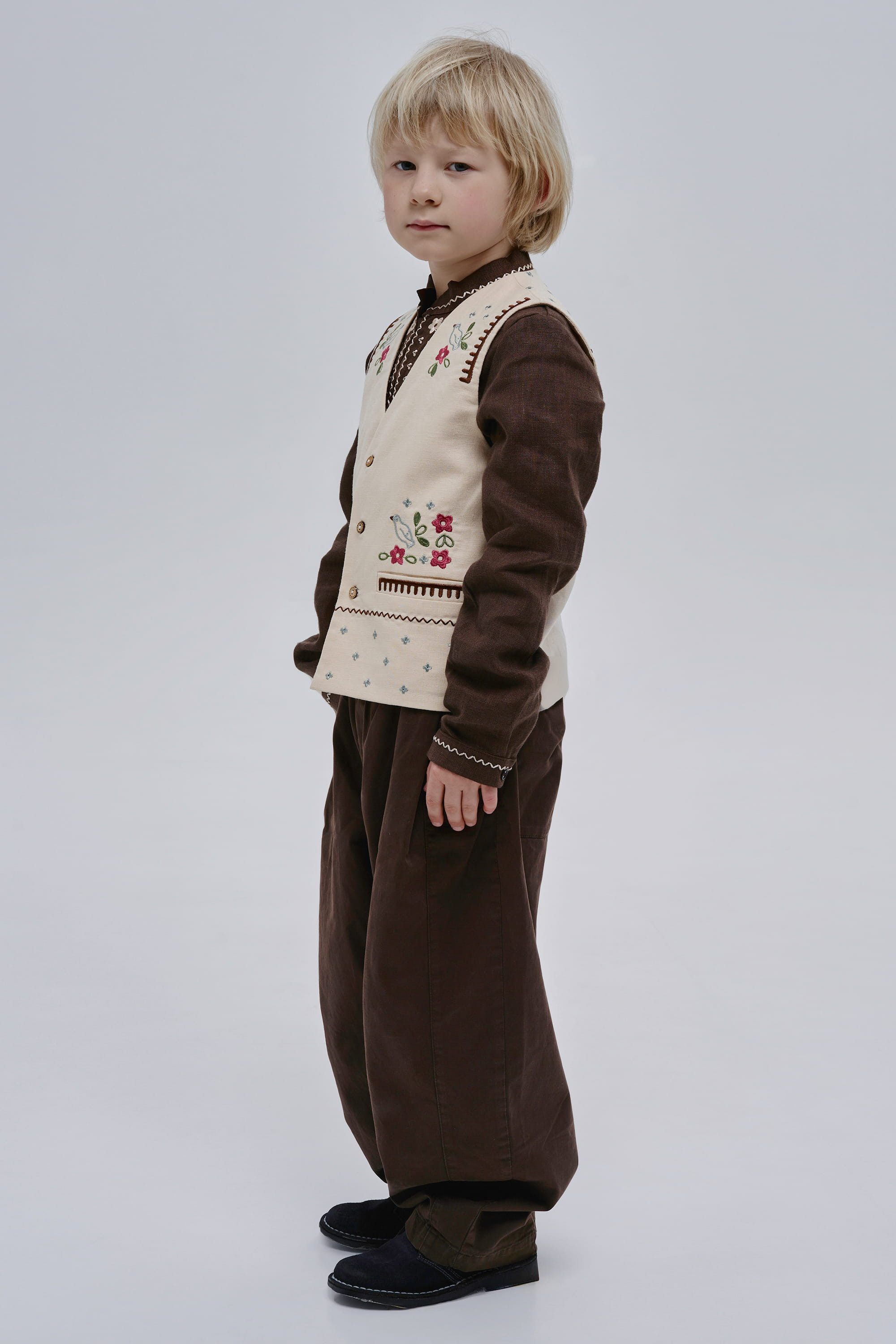 Embroidered beige vest for boy Guli-Guli | 116-122