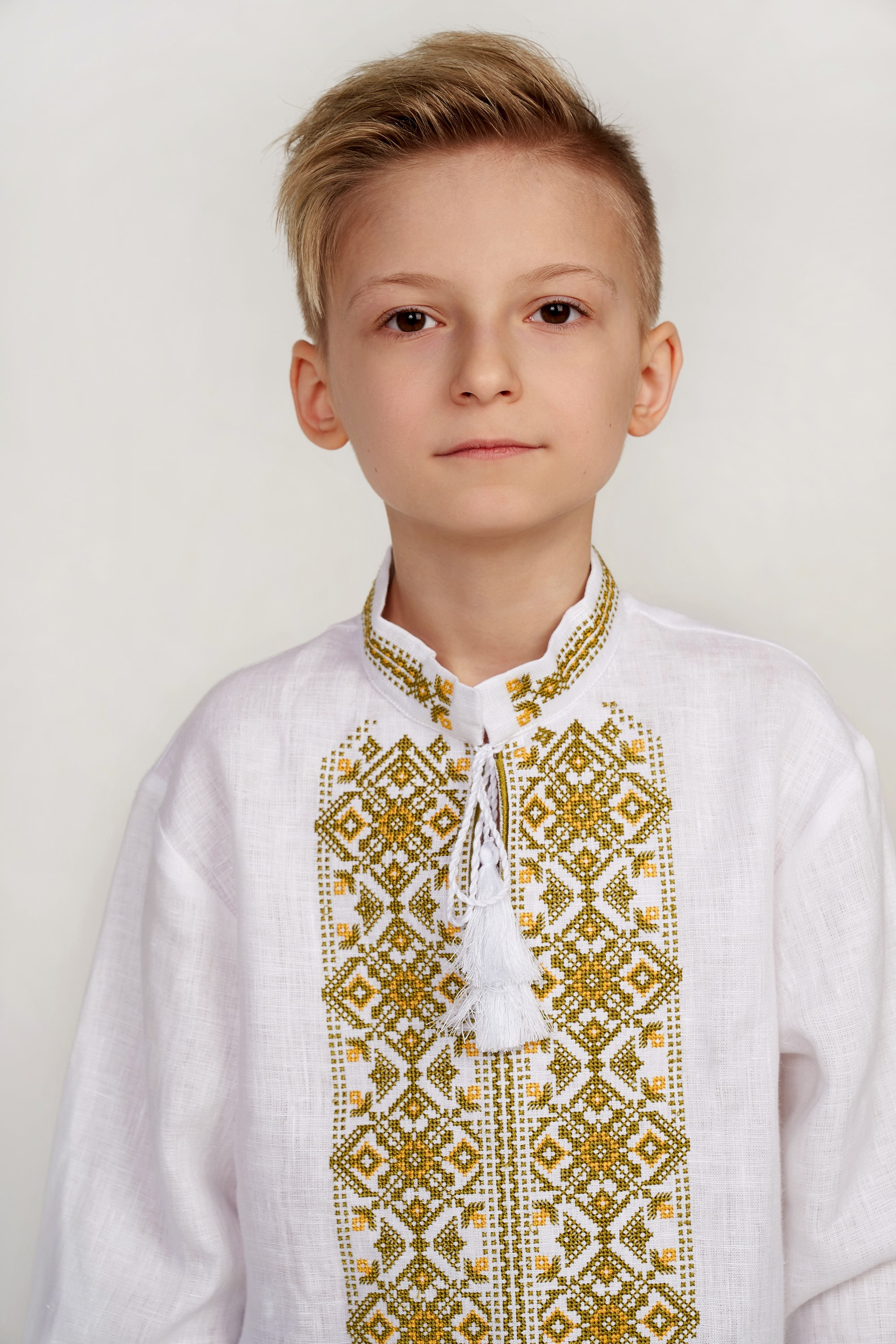 Children's embroider for a boy white with tassels