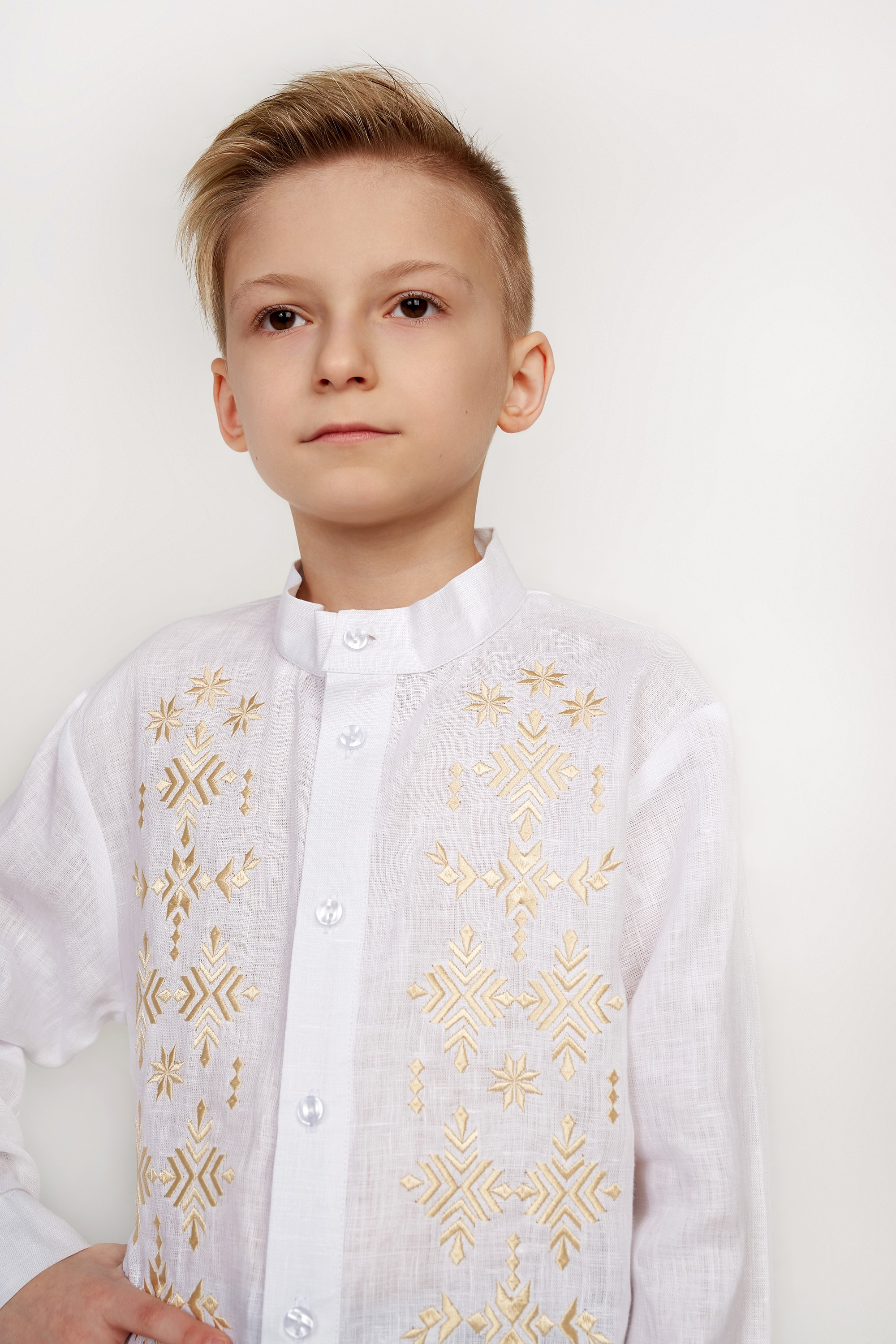  Дитяча вишиванка для хлопчика біла