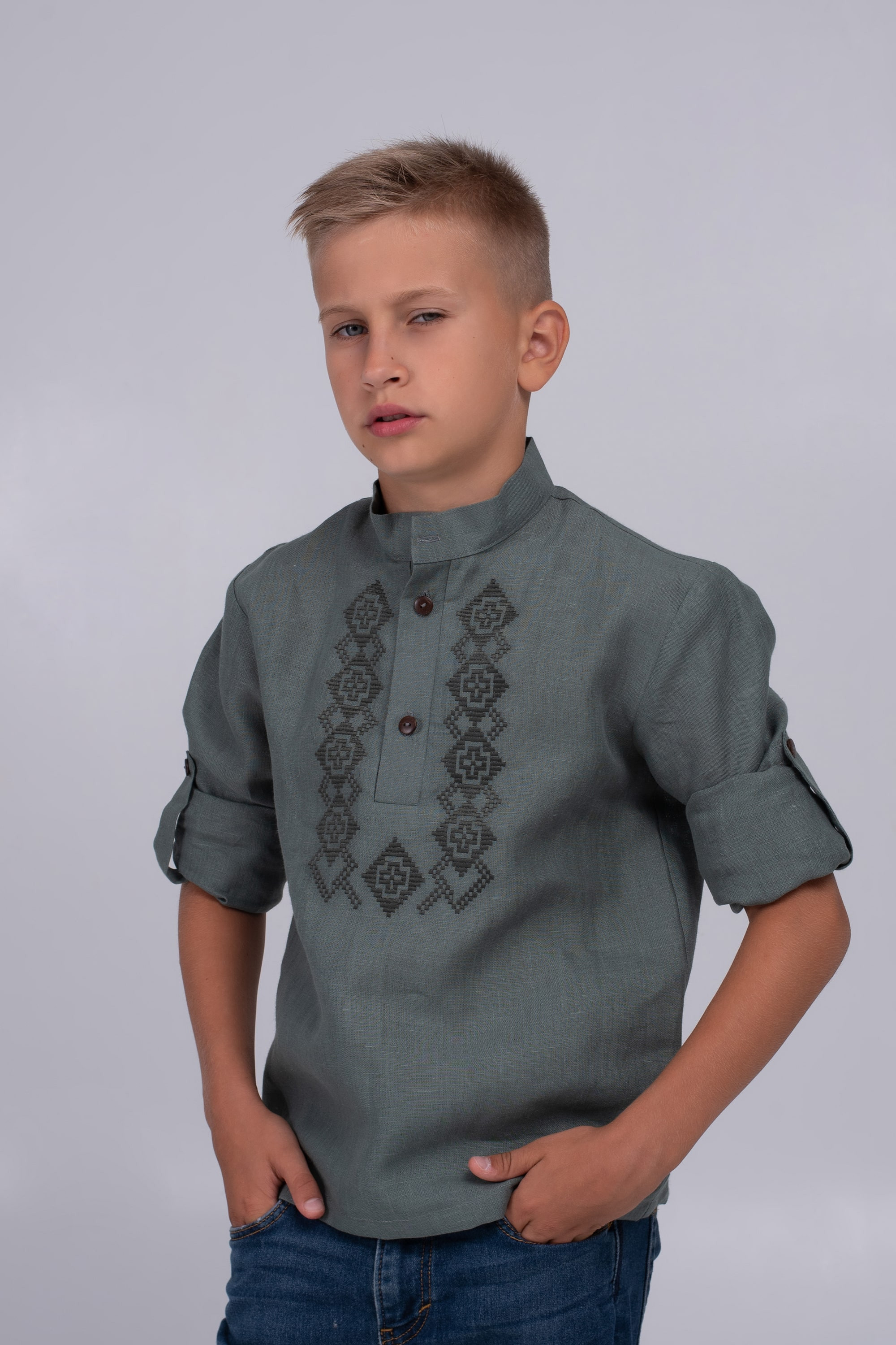 Children's embroidery for a boy Khaki