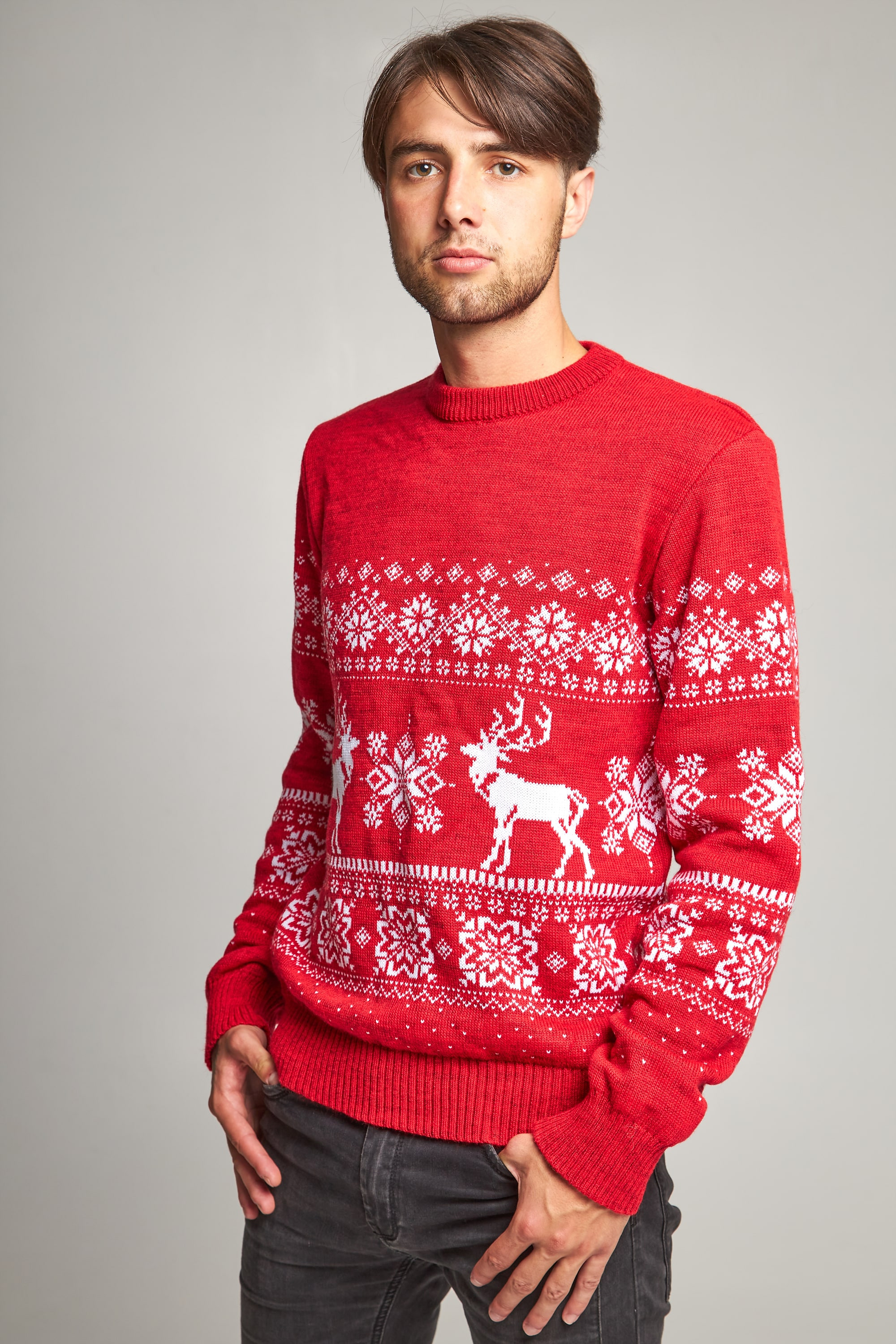 New Year's sweaters for two snowflakes with deer red