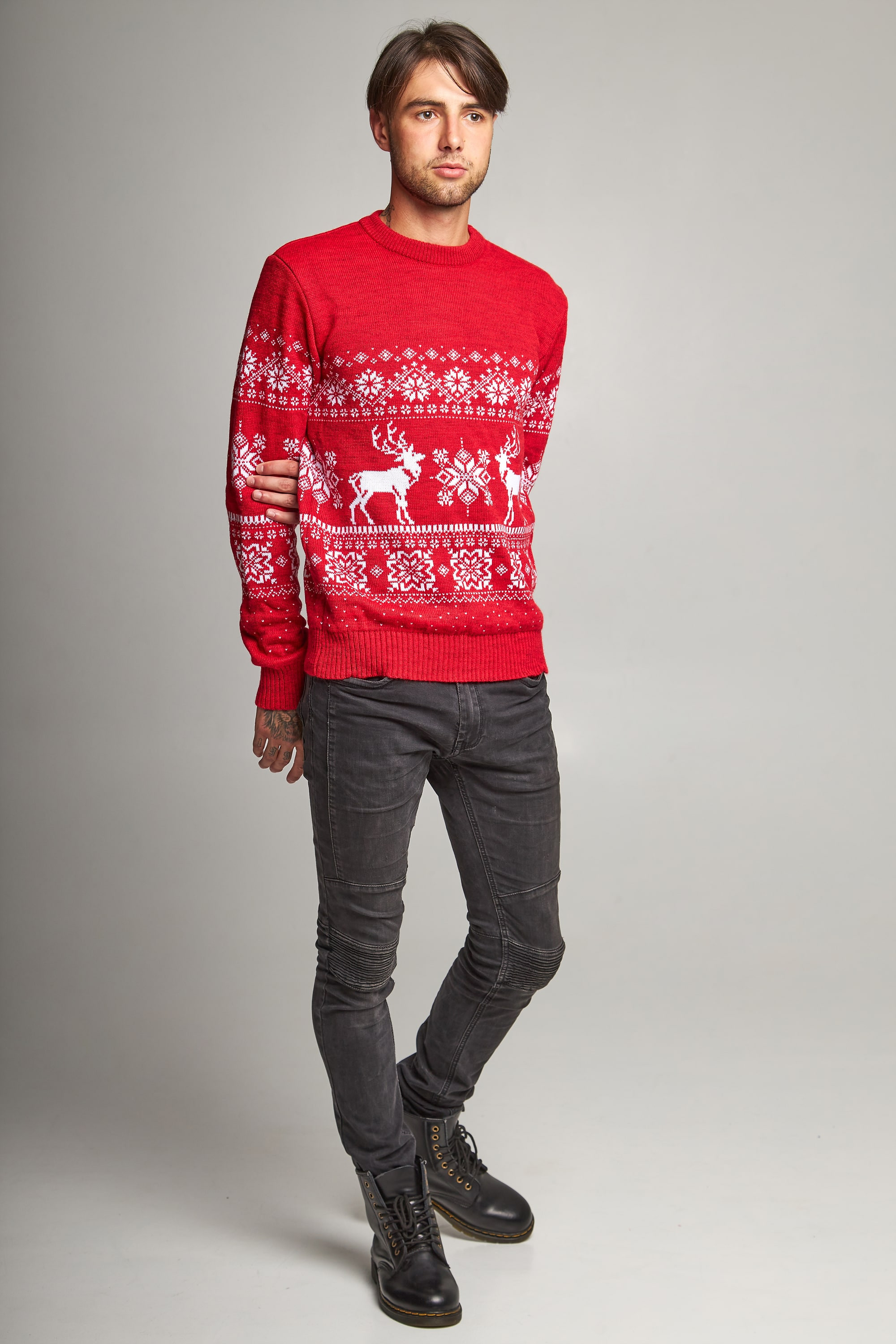 New Year's knitted sweater with deer 6