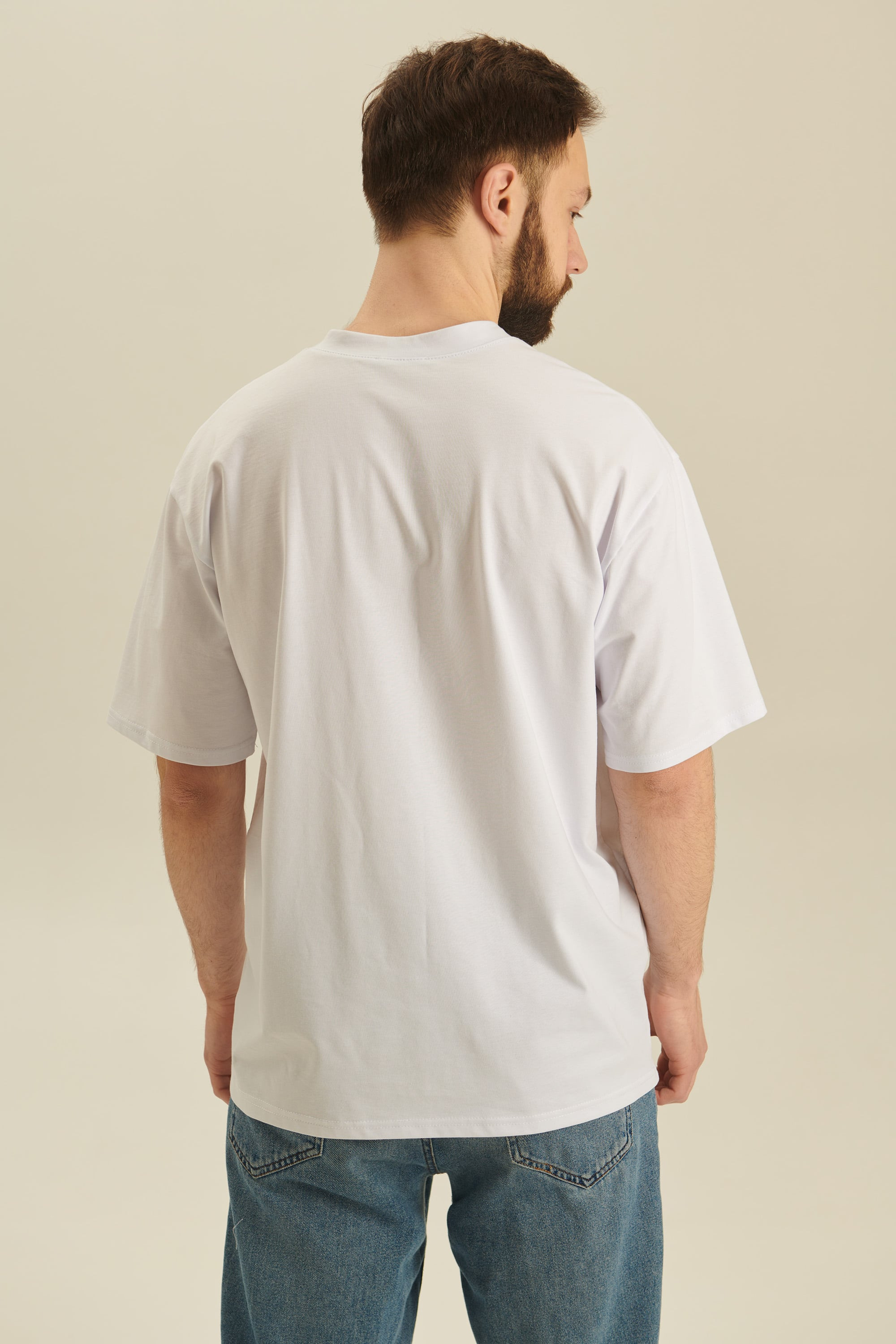 Men's embroidered T-shirt with the coat of arms of Ukraine 3