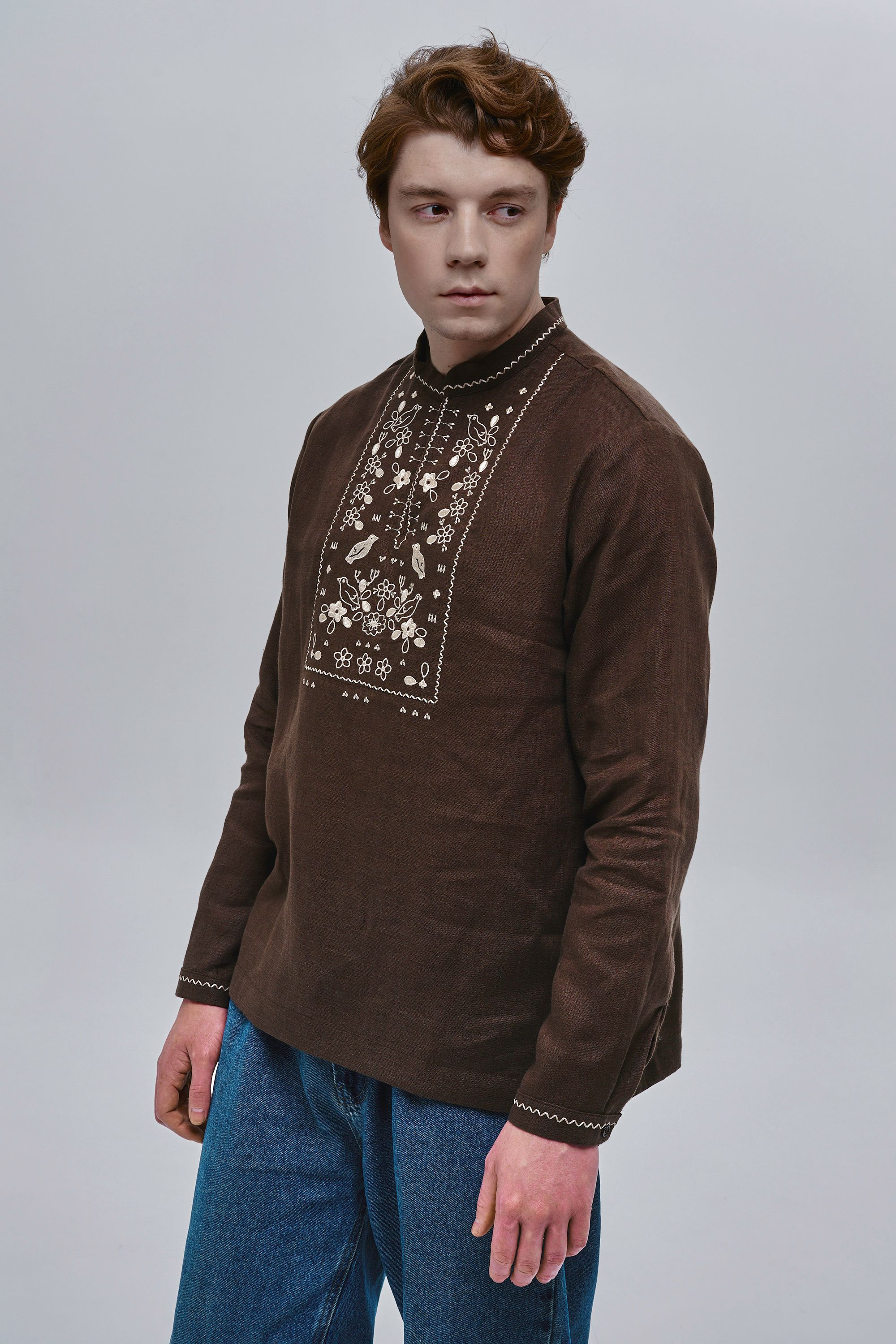 Chocolate embroidered men's shirt Huli-Huli Chocolate embroidered men's shirt Huli-Huli