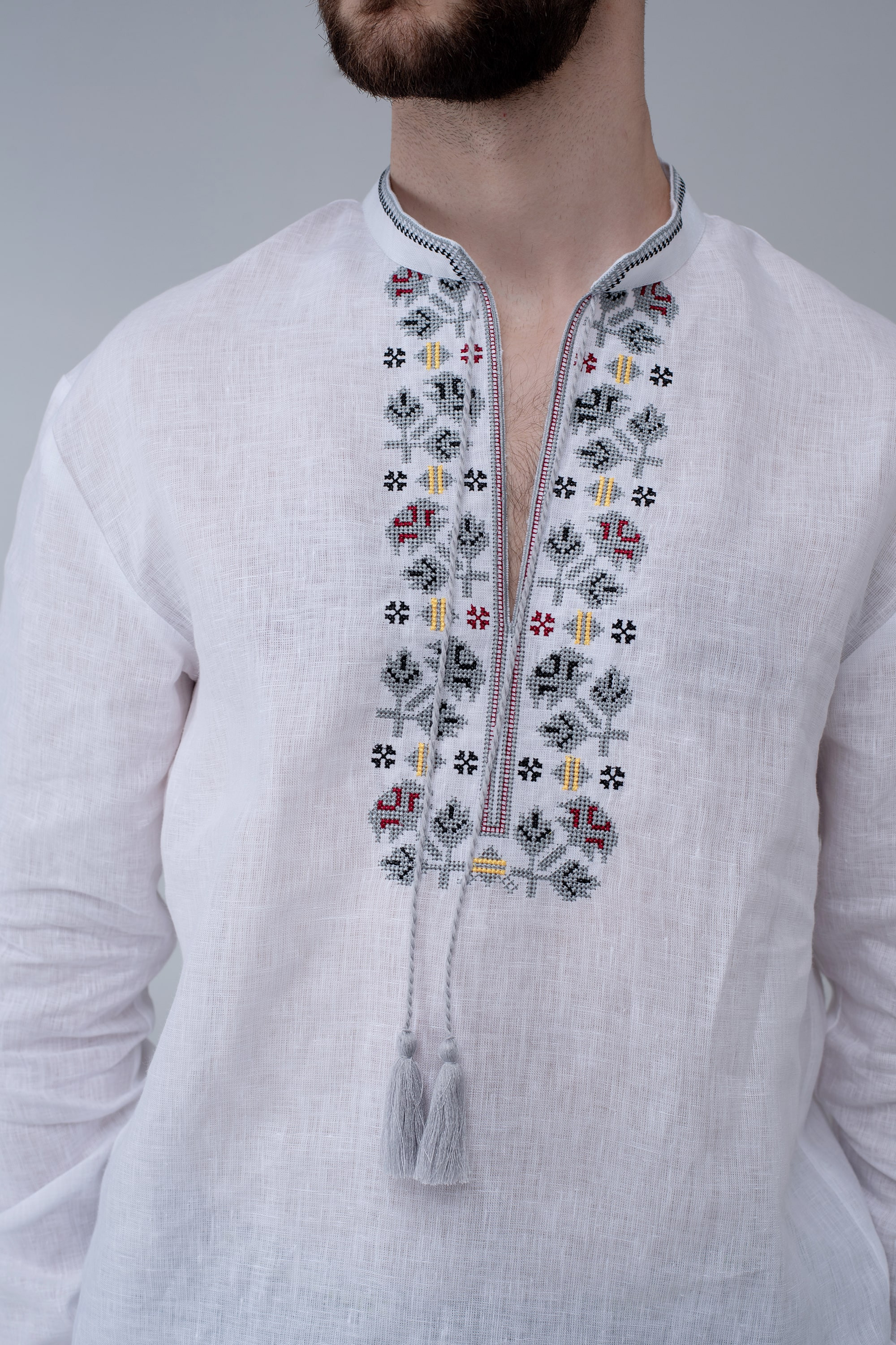 Men's embroidered shirt white Oak