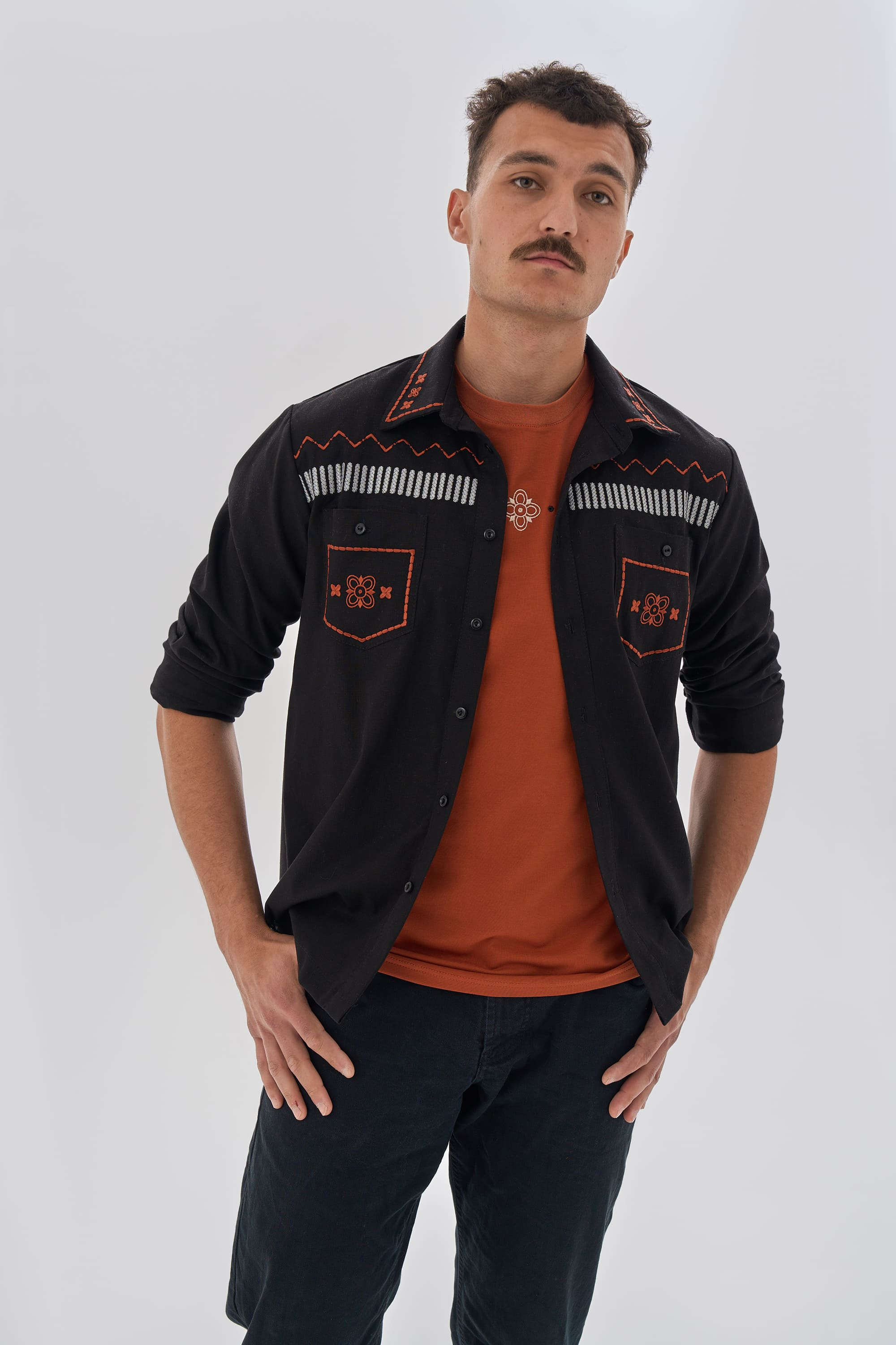 Men's embroidered shirt Dereviy 2 | XS | 44