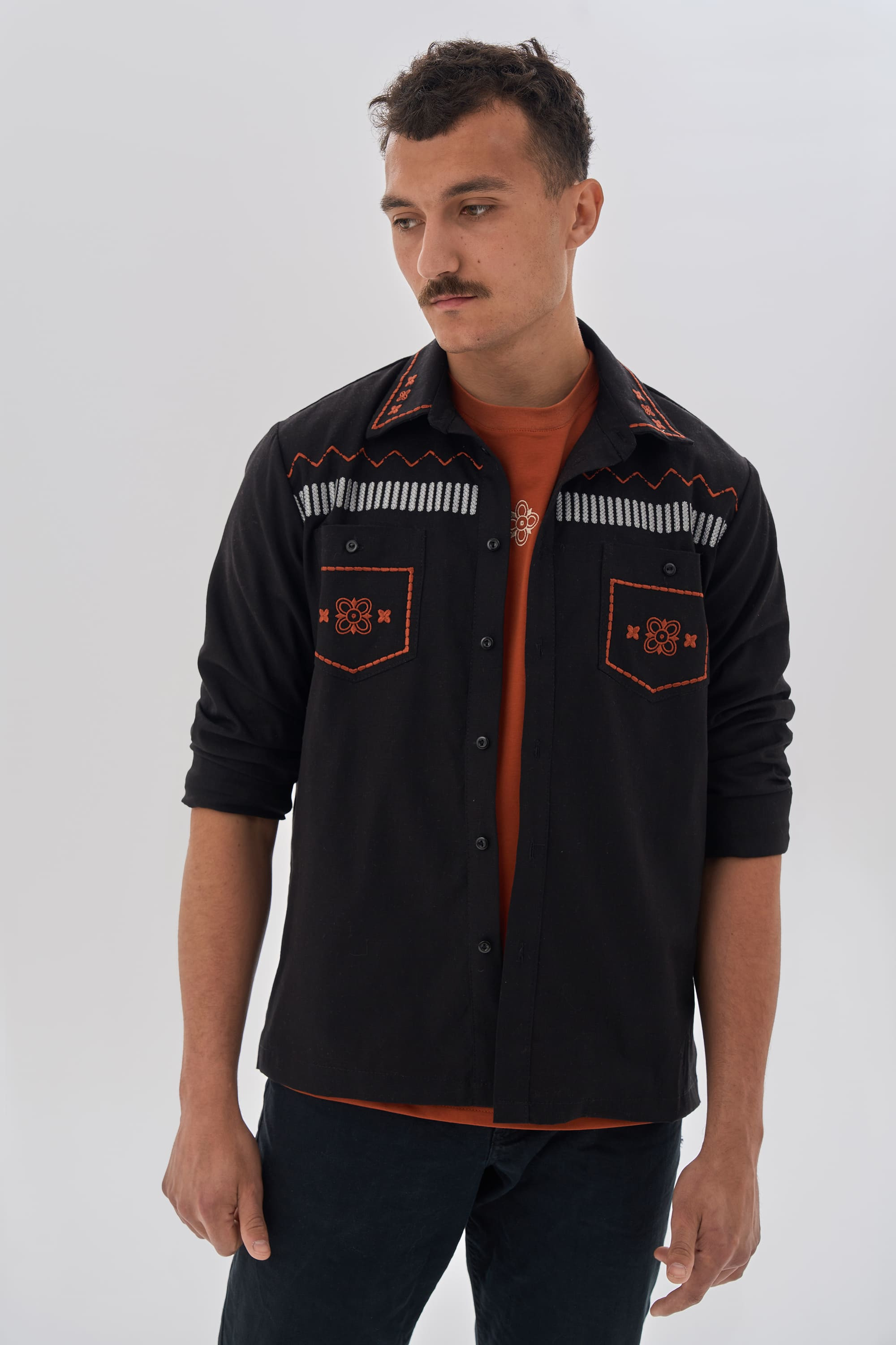 Men's embroidered shirt Dereviy 2 | XS | 44