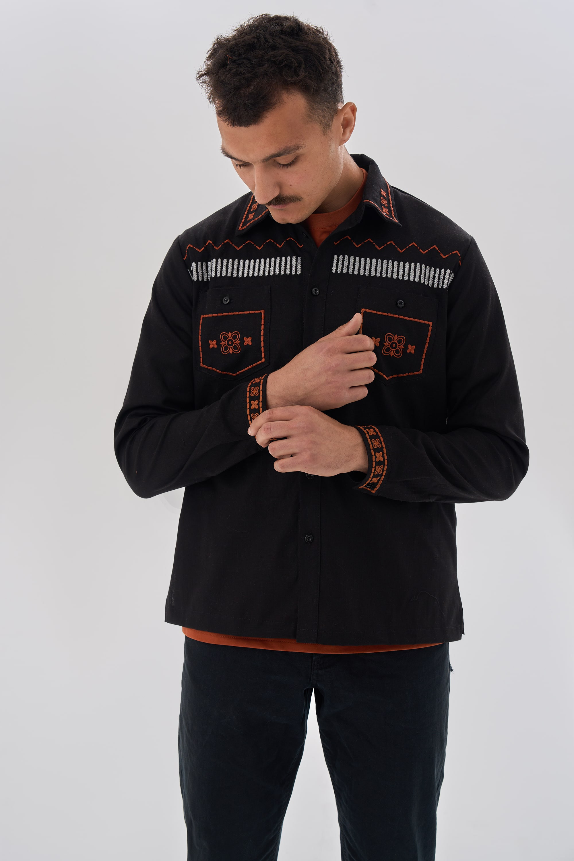 Men's embroidered shirt Dereviy 2 | XS | 44