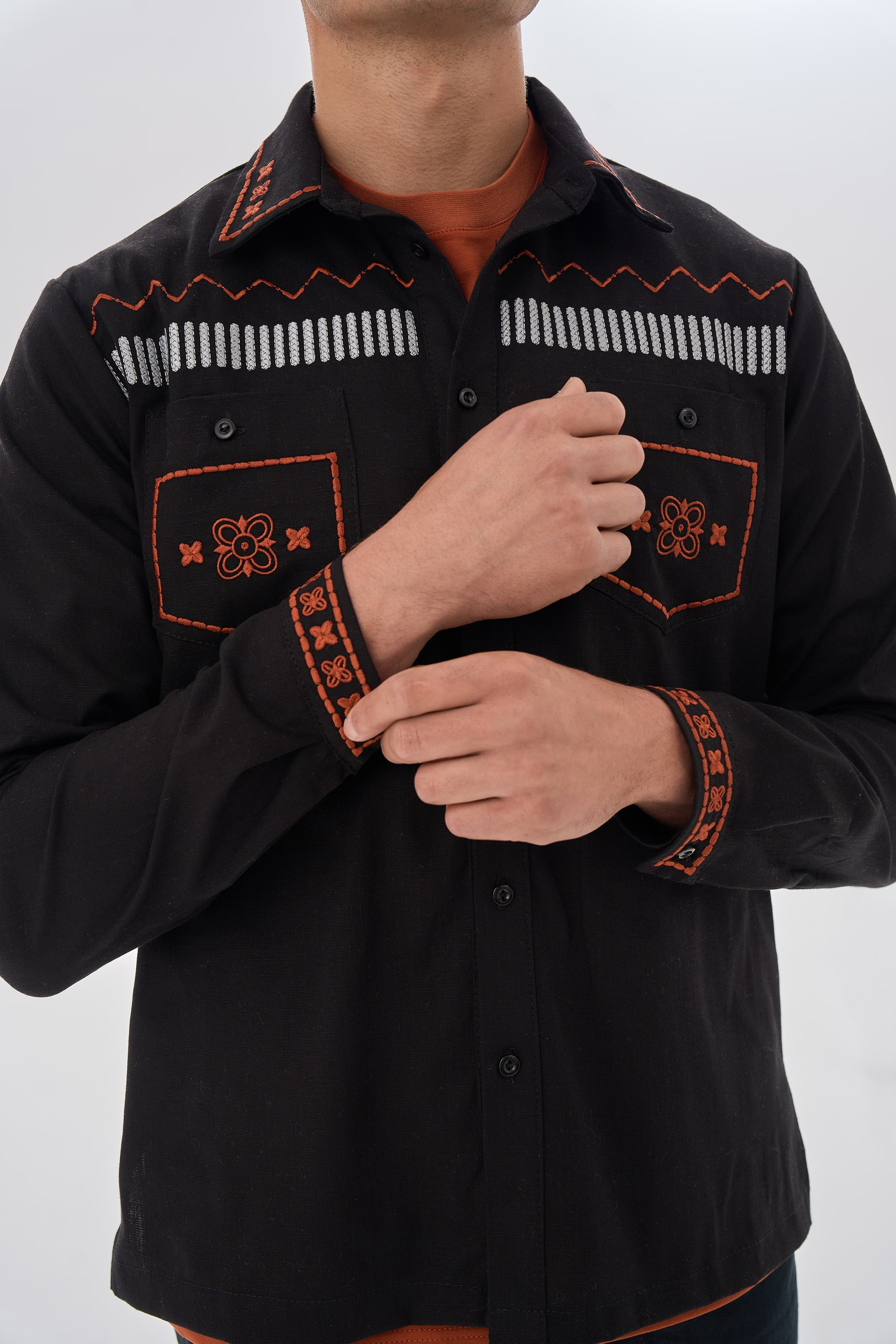 Men's embroidered shirt Dereviy 2 | XS | 44