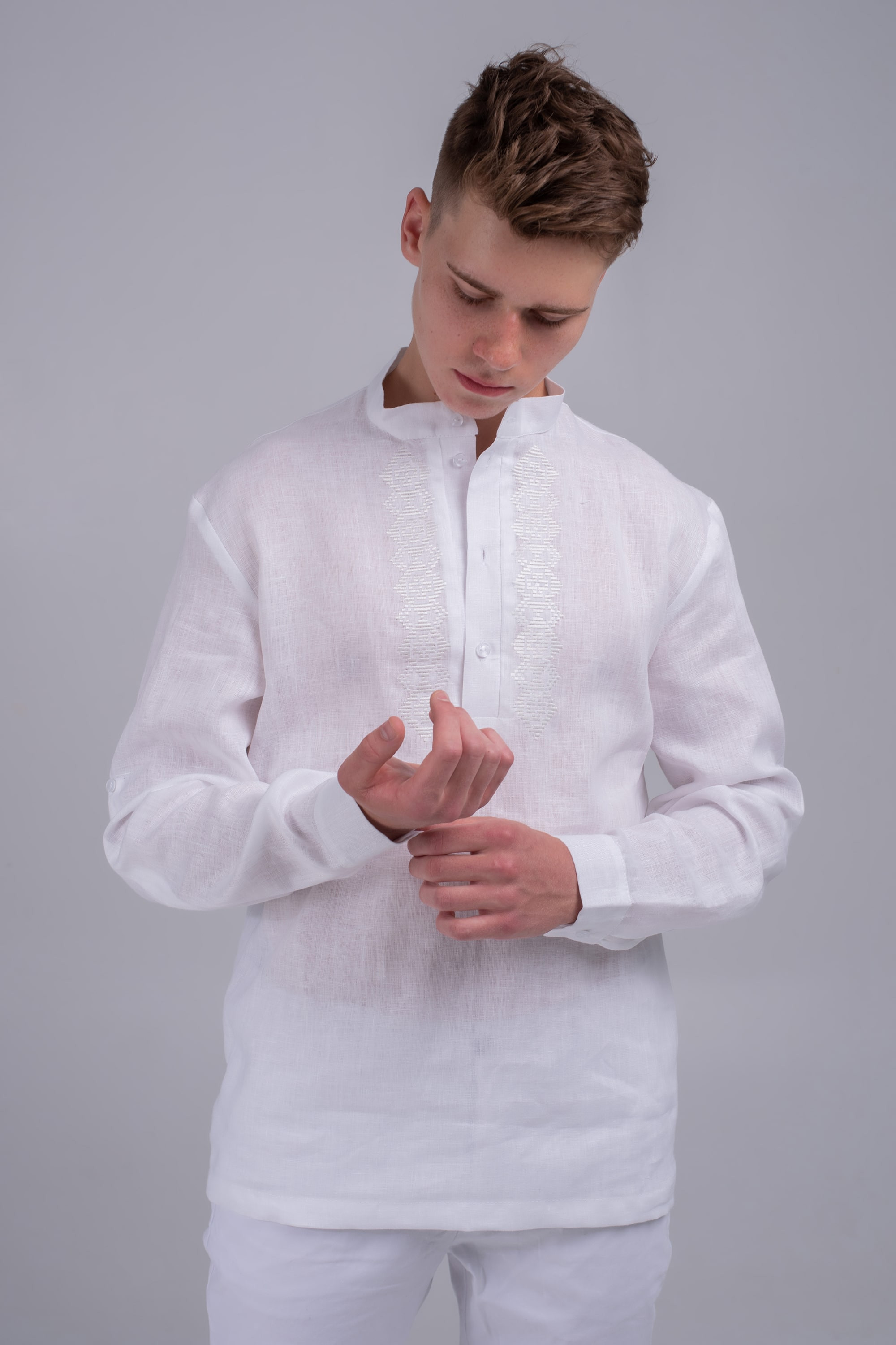 Men's embroidered shirt white | XS | 44