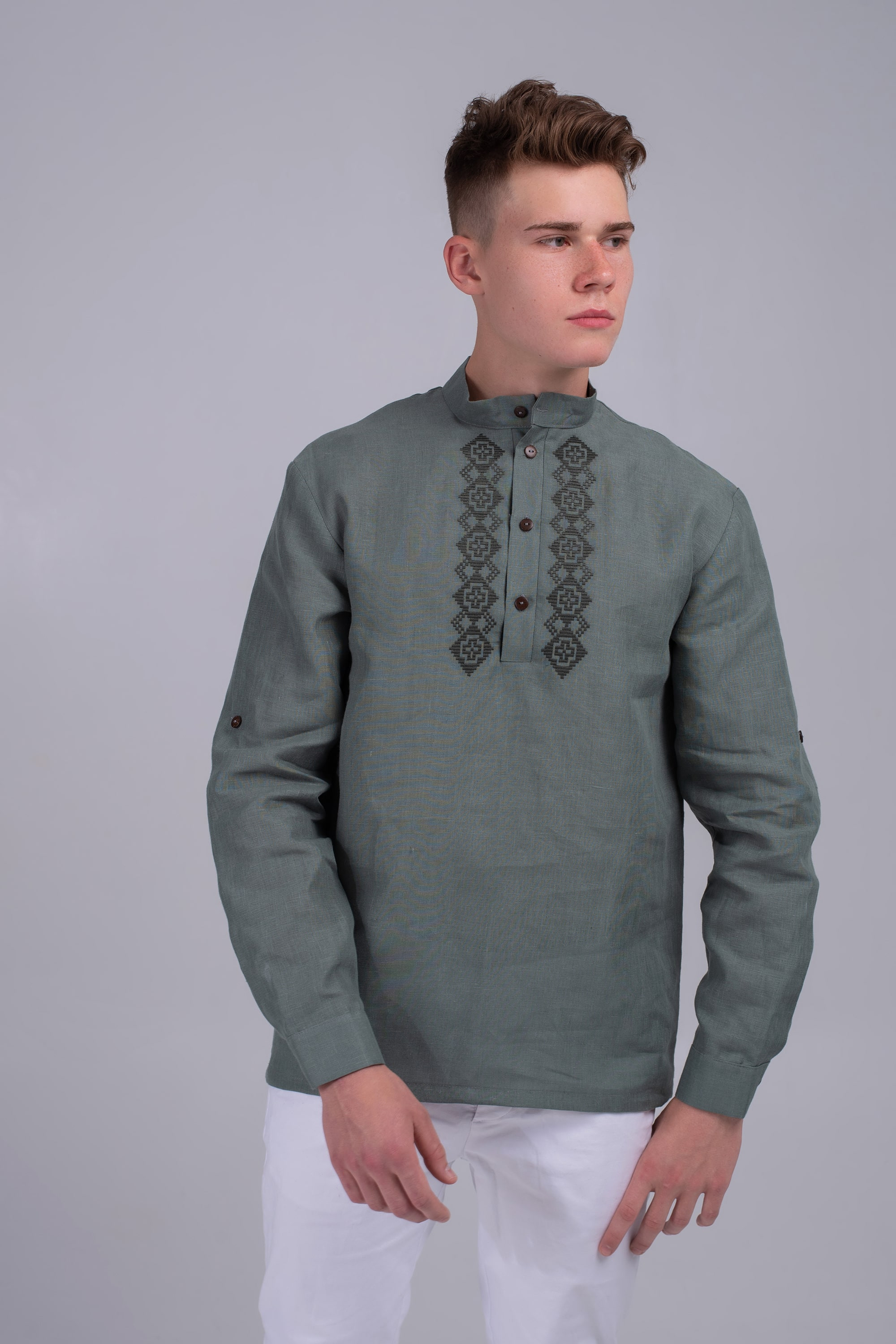 Male embroidered shirt khaki | XS | 44