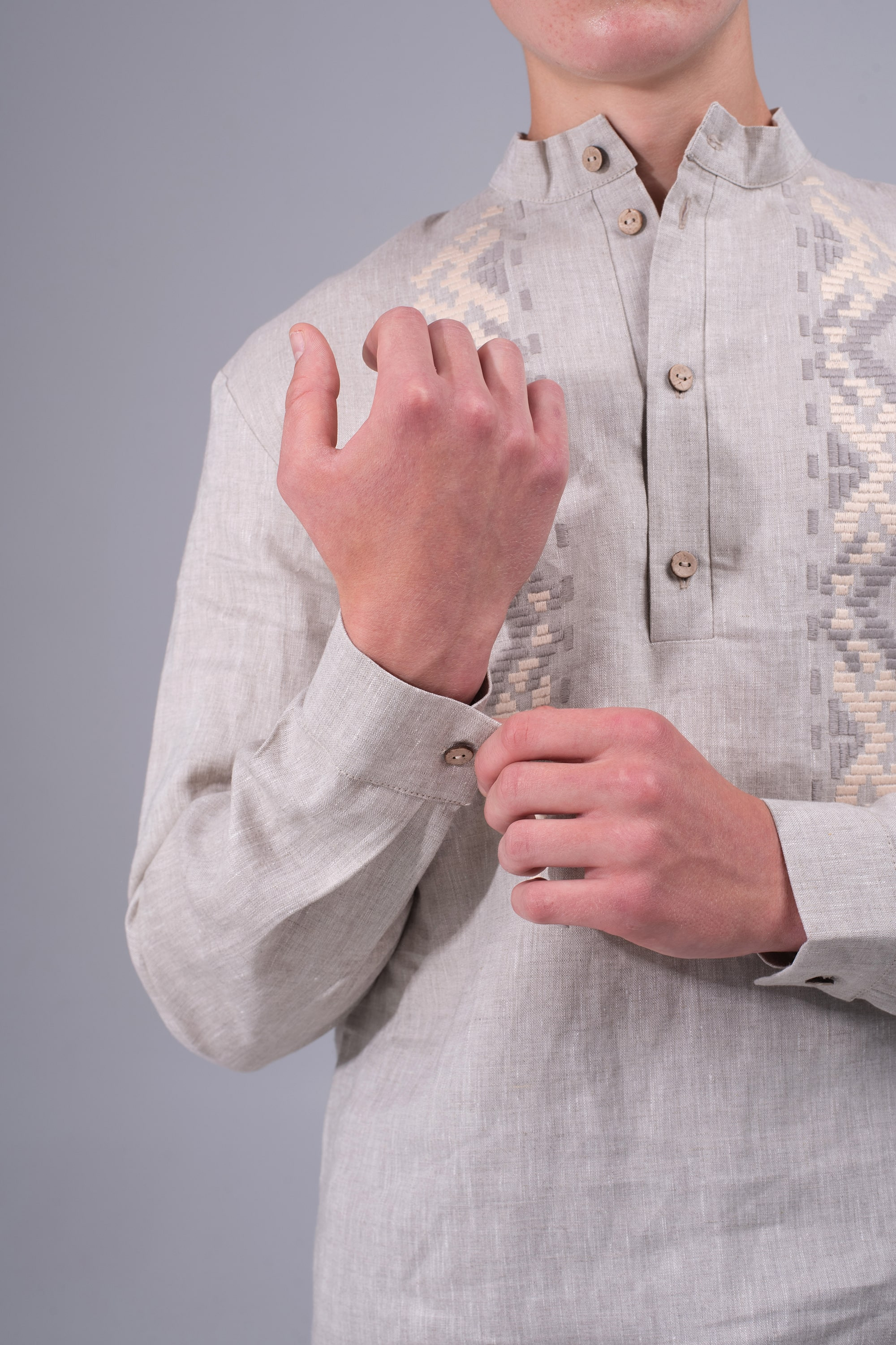 Men's embroidered shirt Natural Men's embroidered shirt Natural