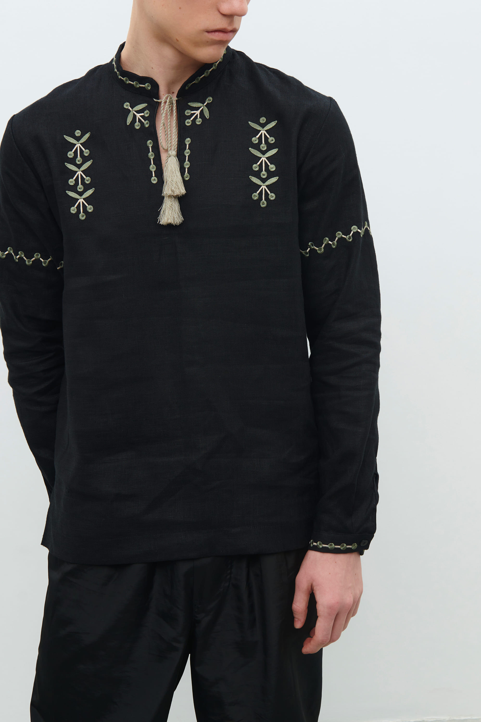 Men's black linen shirt Gillia  | XS | 44
