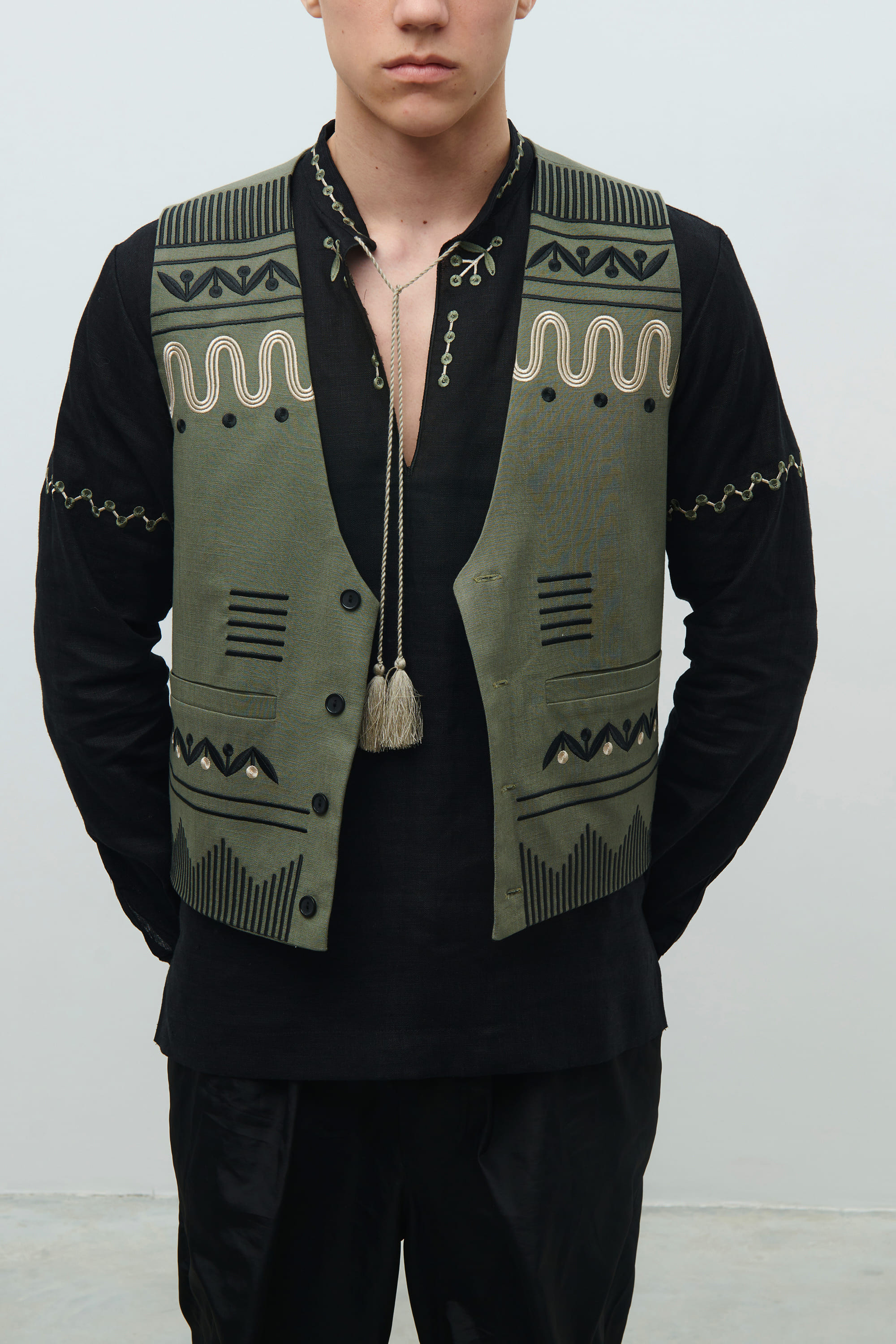 A set of a men's shirt with a vest Gillia 2 | XS | 44