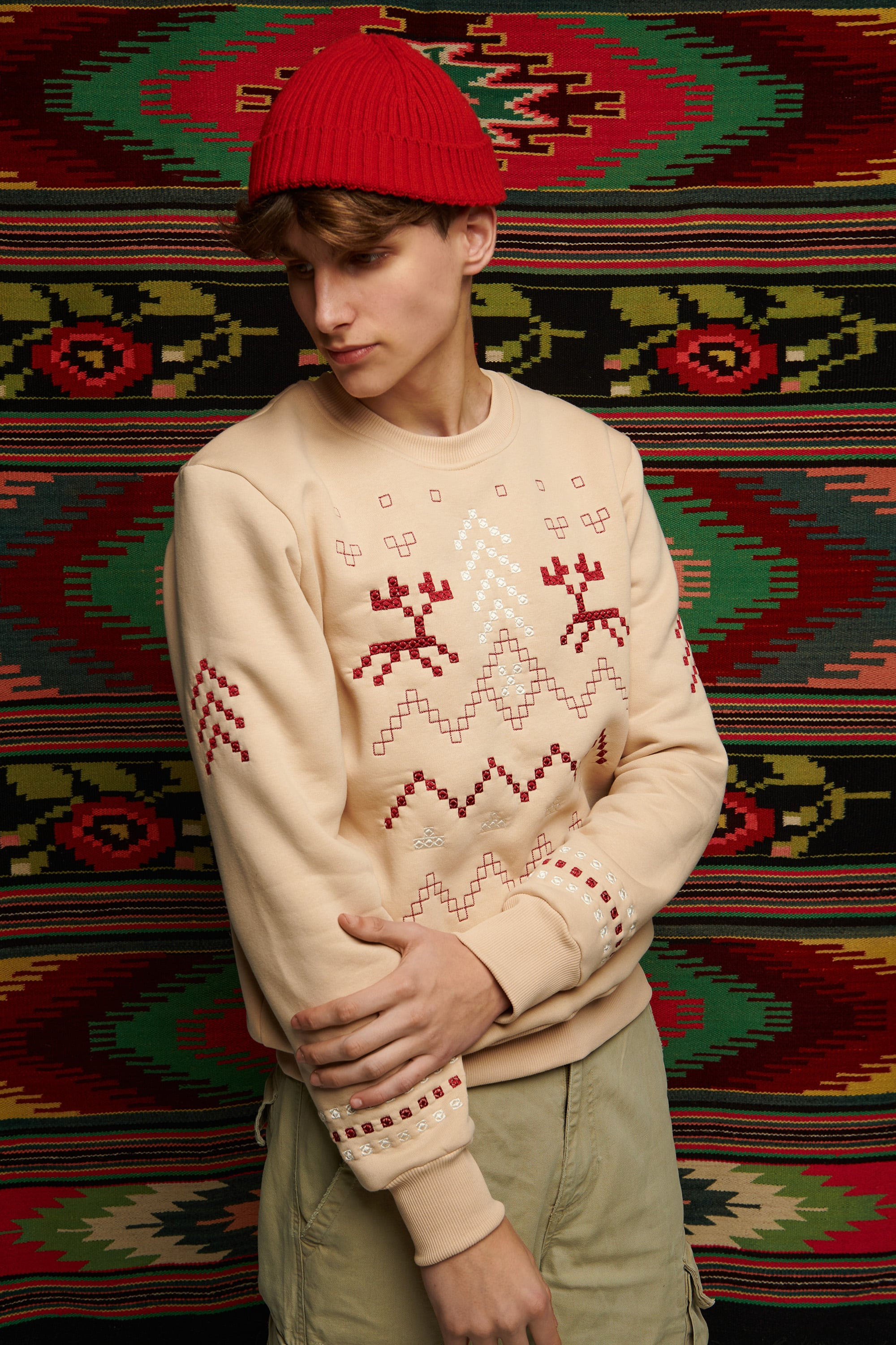 Men's beige sweatshirt December | S