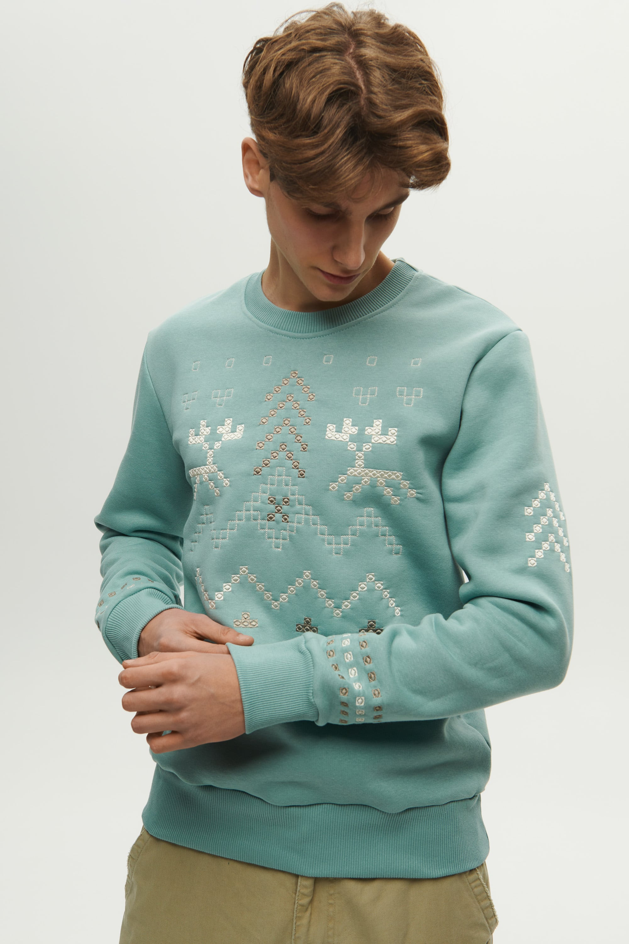 Men's blue sweatshirt December