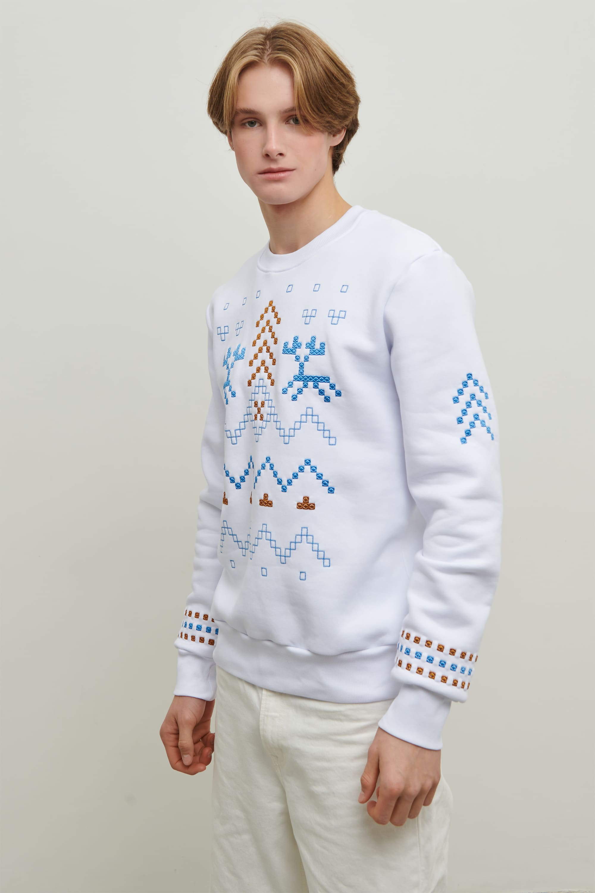 Men's beige sweatshirt December 5 | S