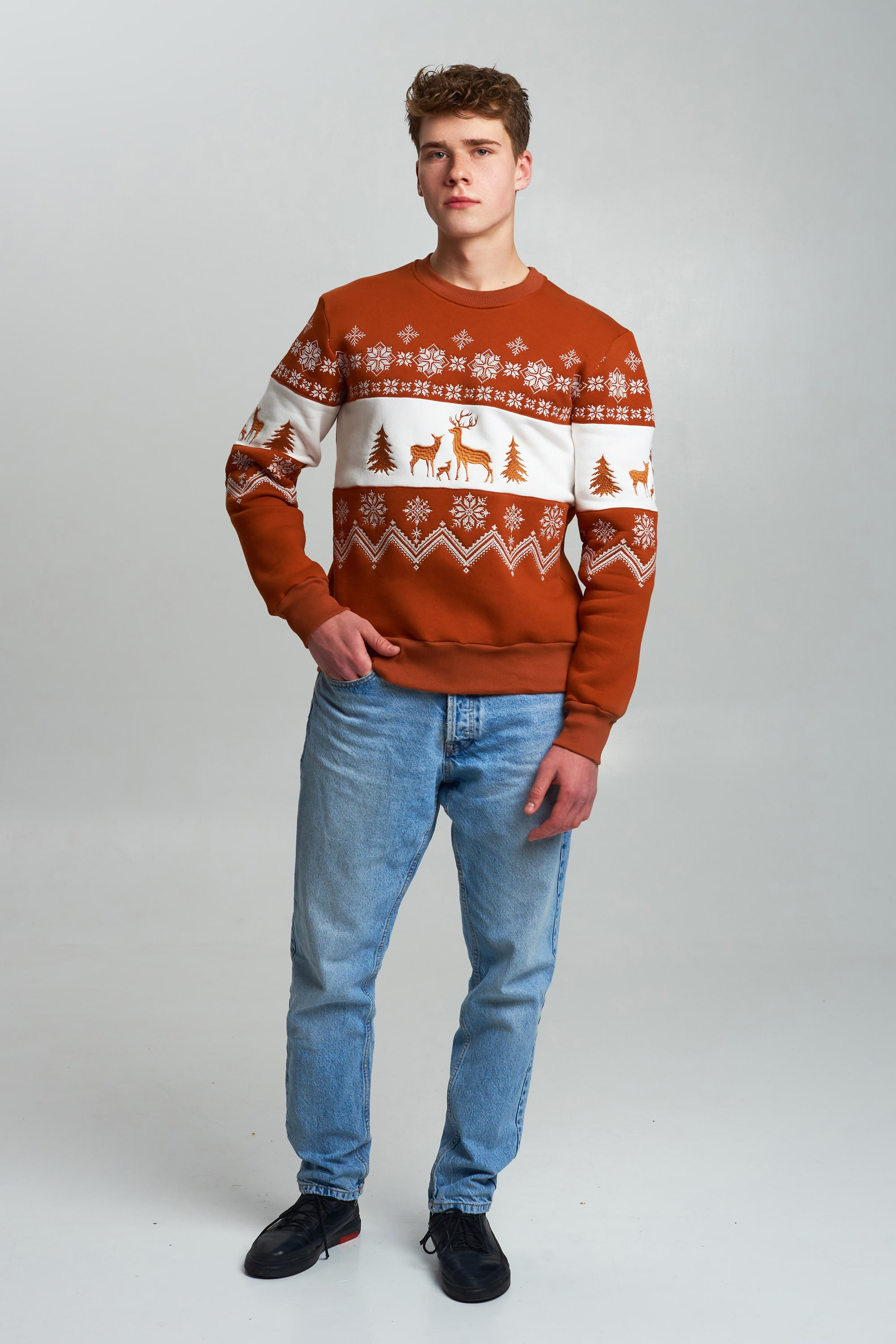 New Year's sweaters for two brown | M