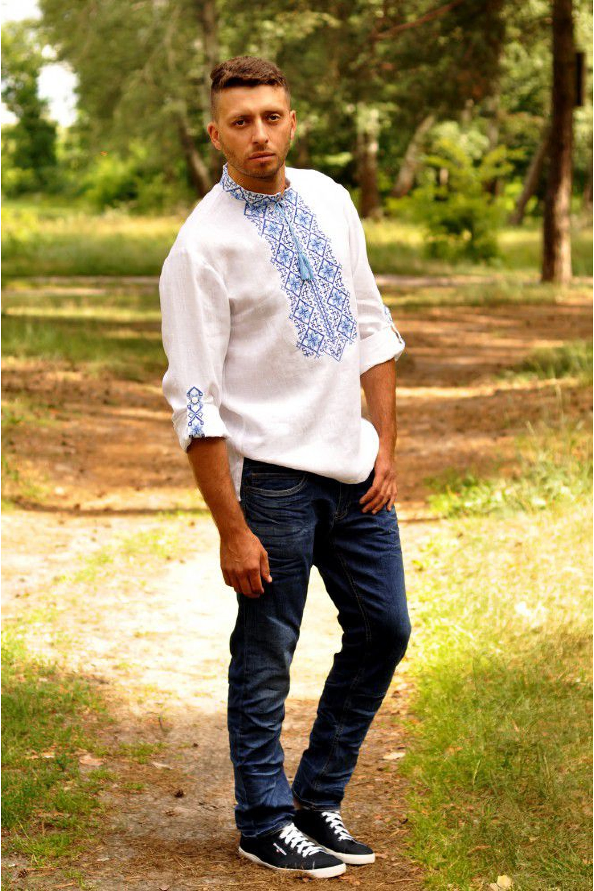 Male embroidery is embroidered with a cross