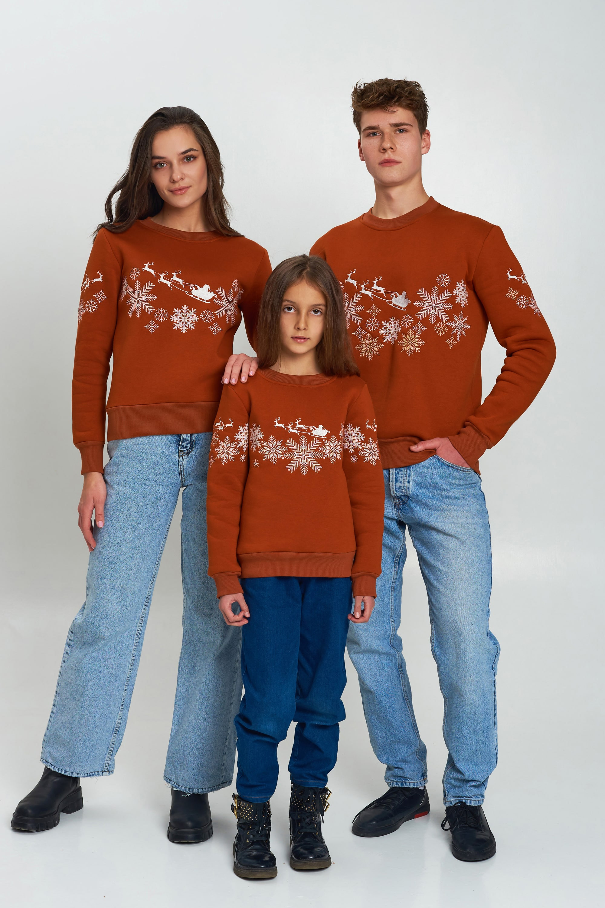 Family Christmas sweatshirts with Santa Claus Brown Family Christmas sweatshirts with Santa Claus Brown