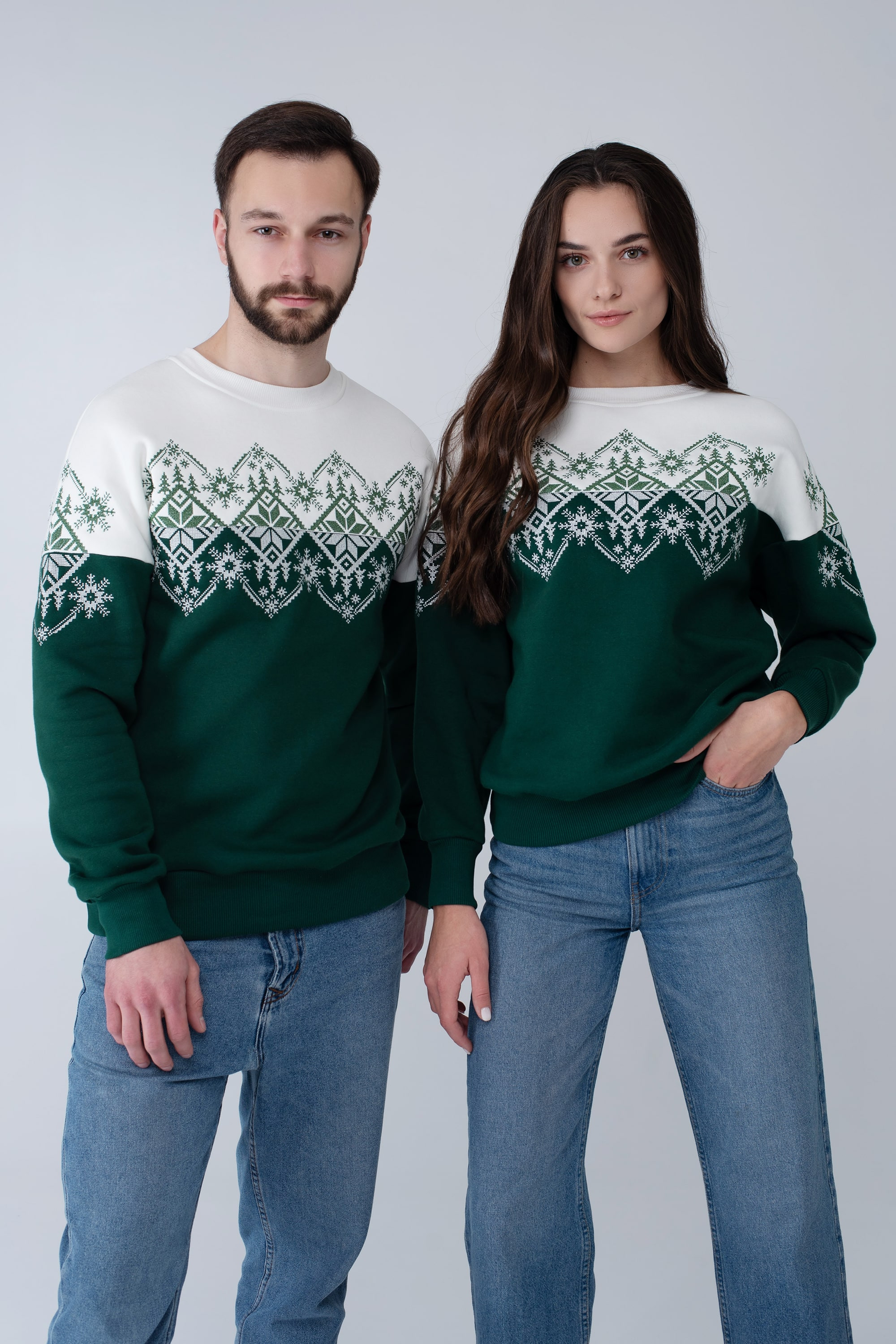 New Year's sweatshirts for two Green