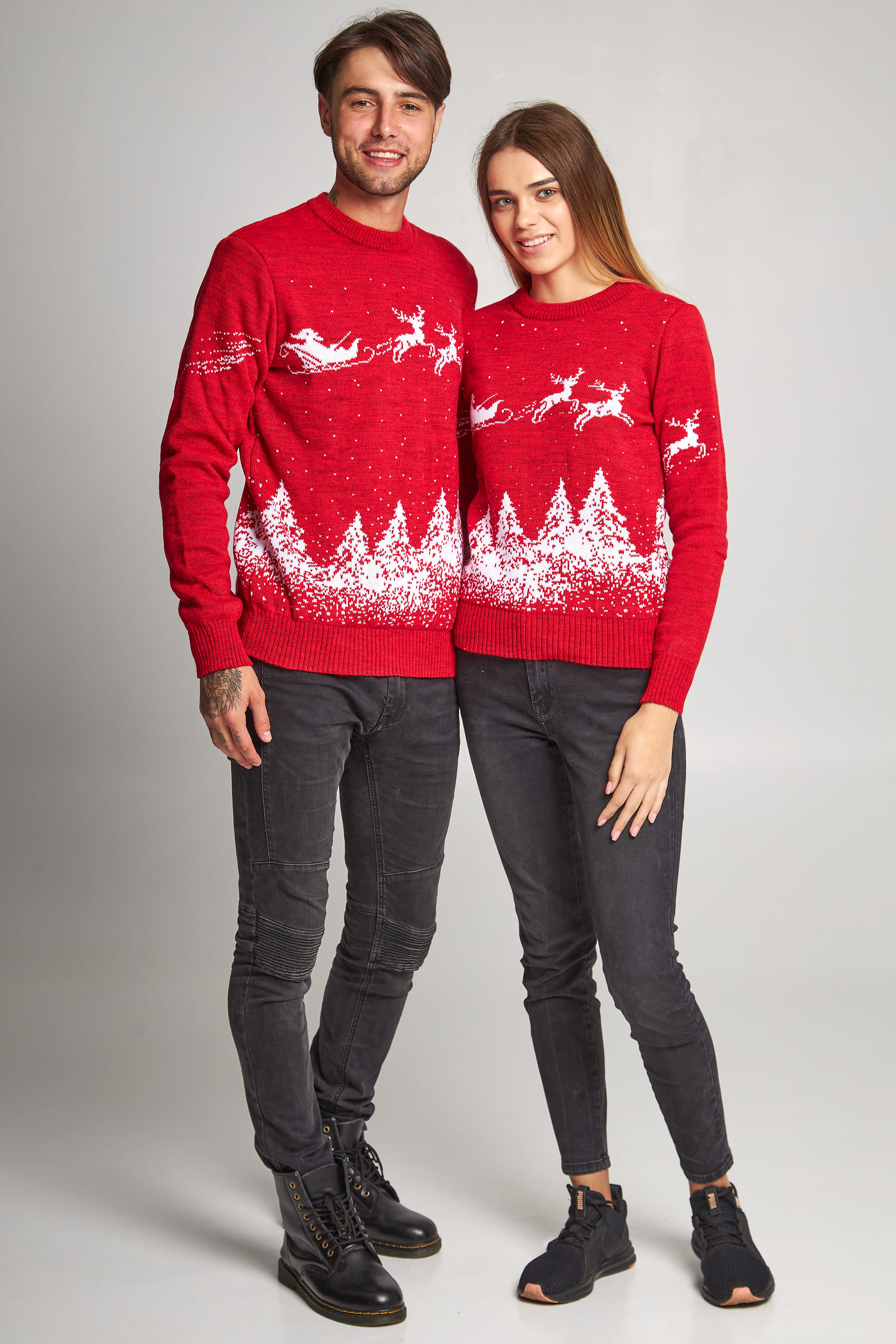Family knitted Christmas sweaters with Santa Claus Red